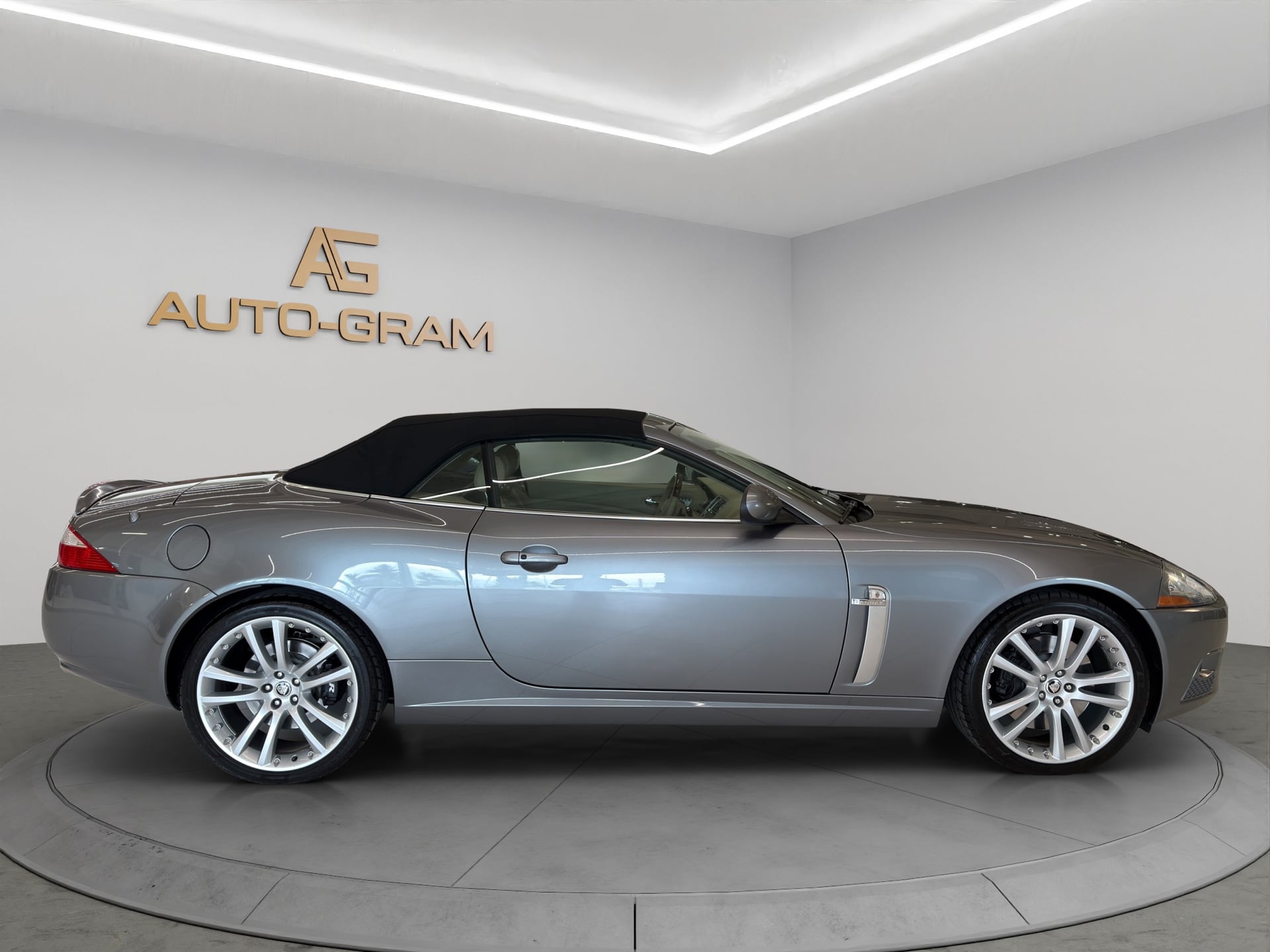 Jaguar XKR 4.2 V8 SC Automatic – Bild 6
