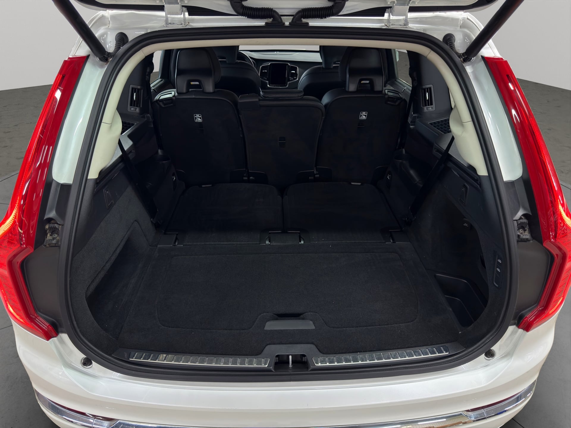 Volvo XC90 T8 eAWD PluginHybrid Inscription Geartronic – Bild 27