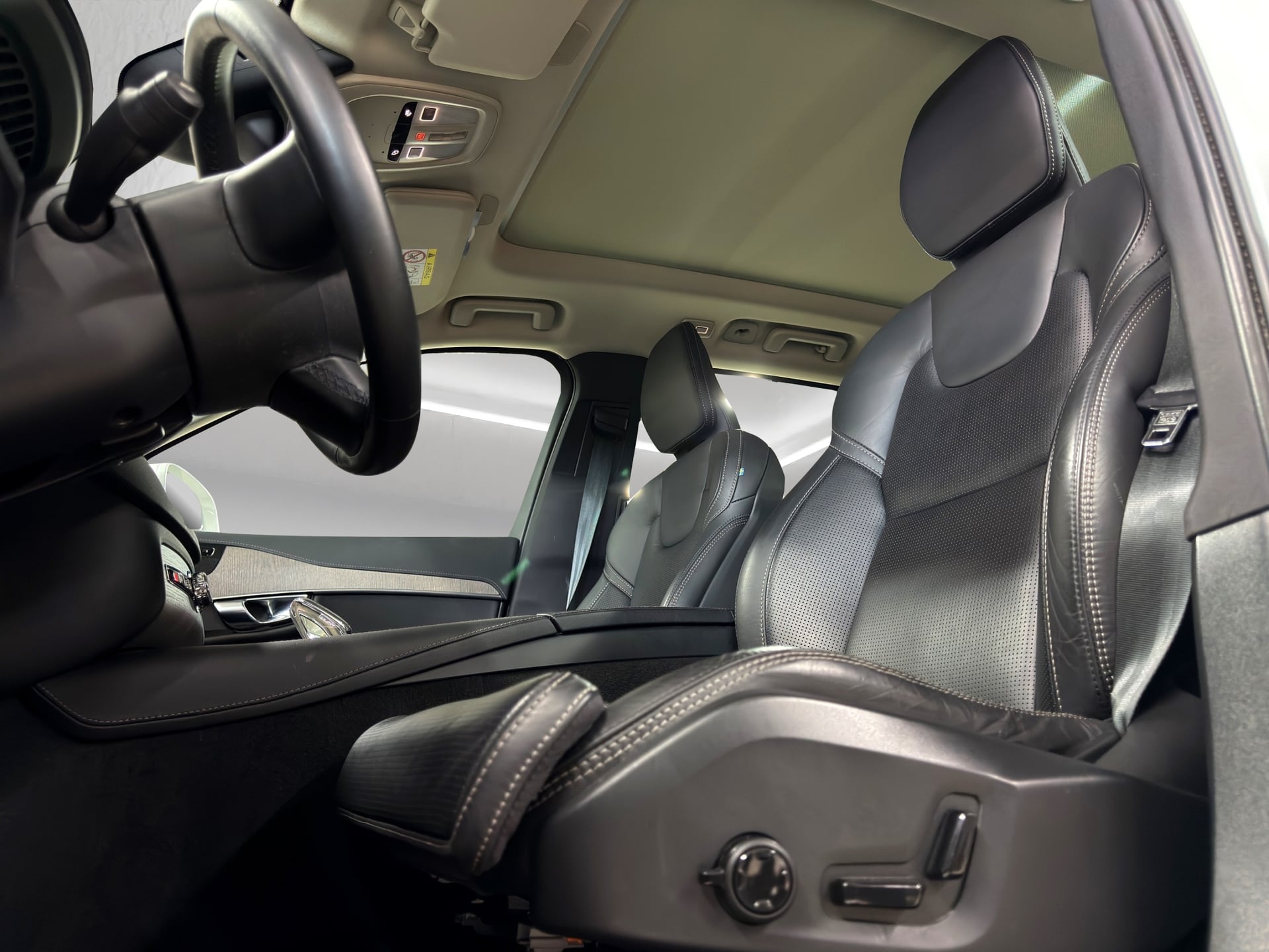 Volvo XC90 T8 eAWD PluginHybrid Inscription Geartronic – Bild 13