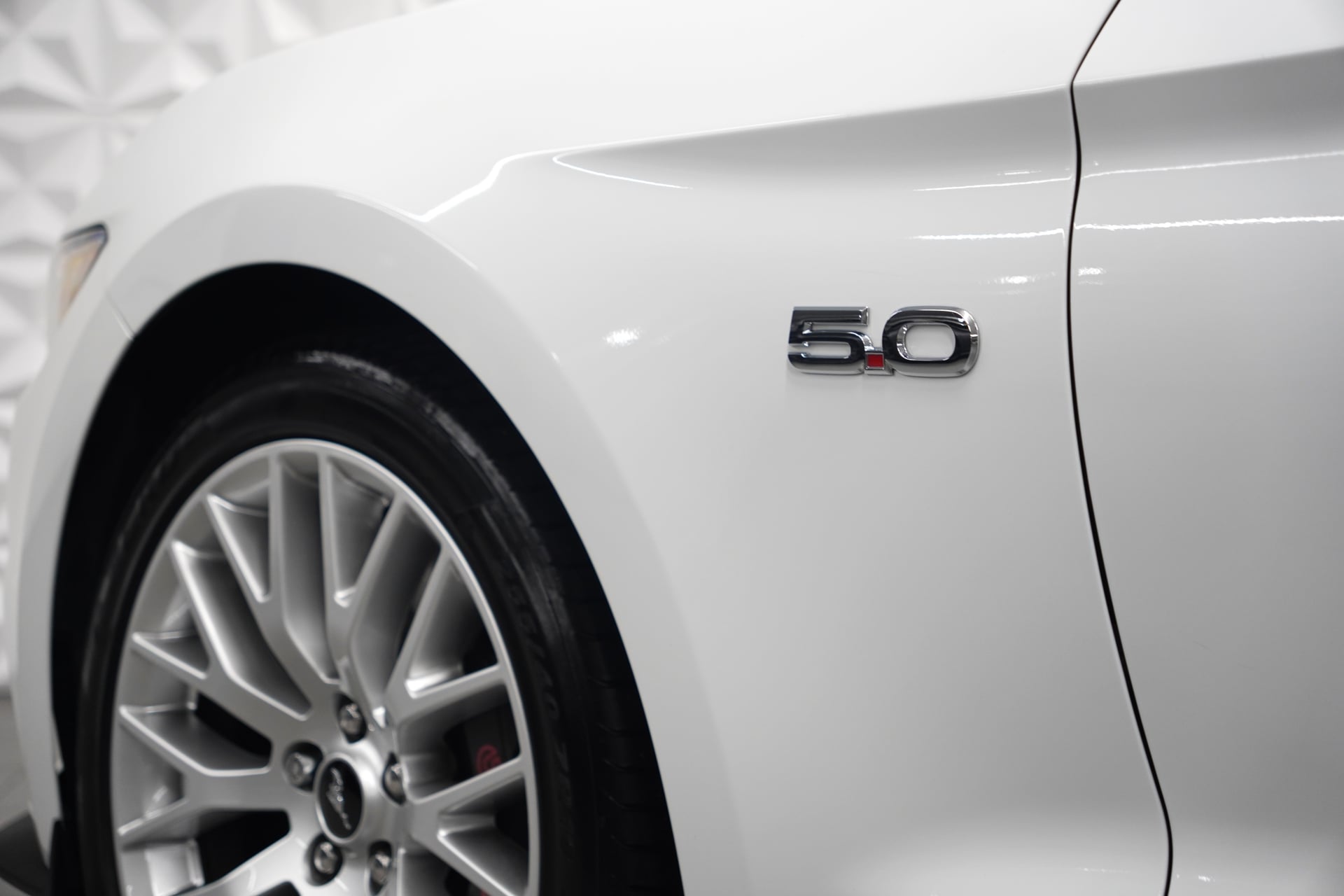 Ford Mustang Convertible 2.3 Automat – Bild 26