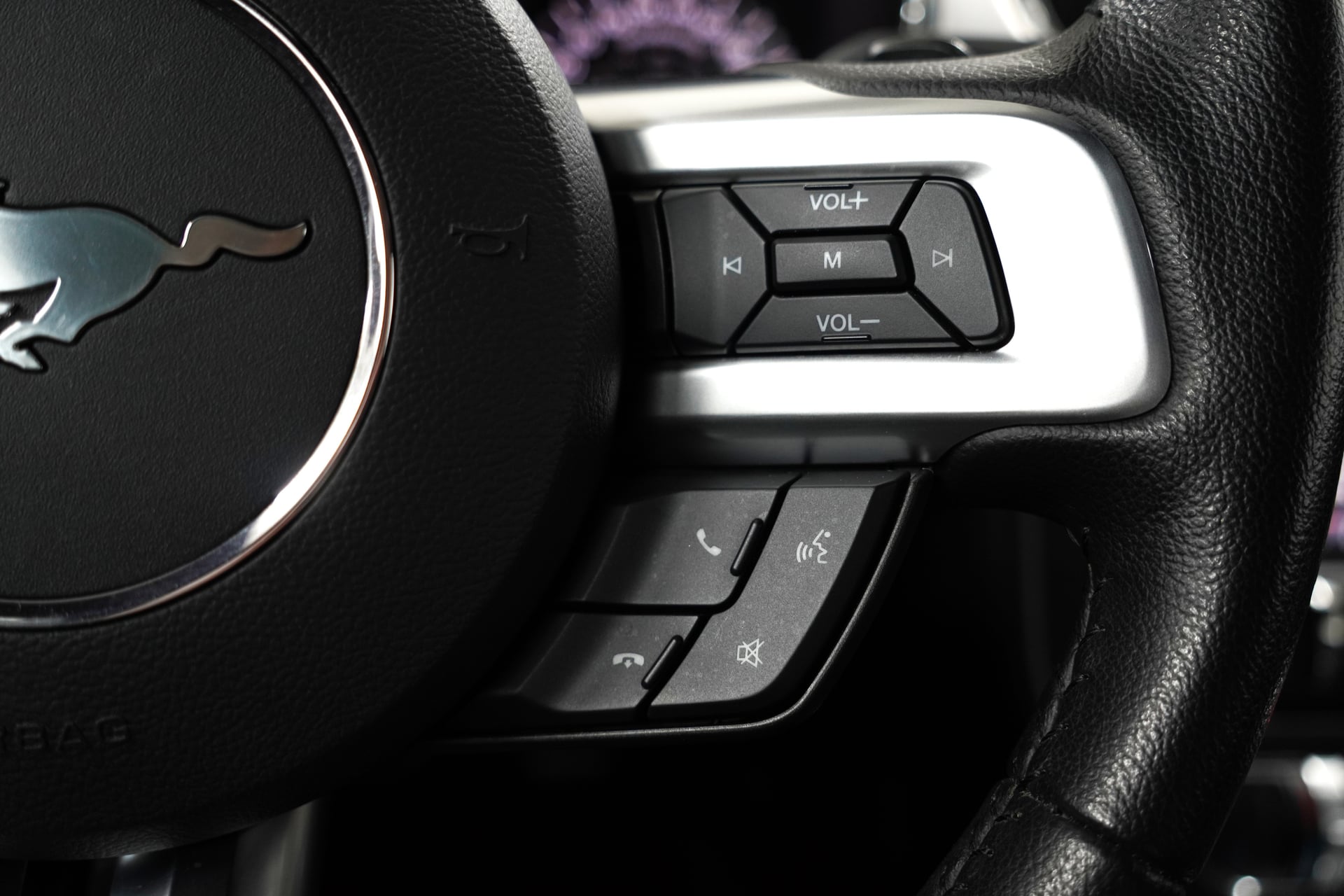 Ford Mustang Convertible 2.3 Automat – Bild 19