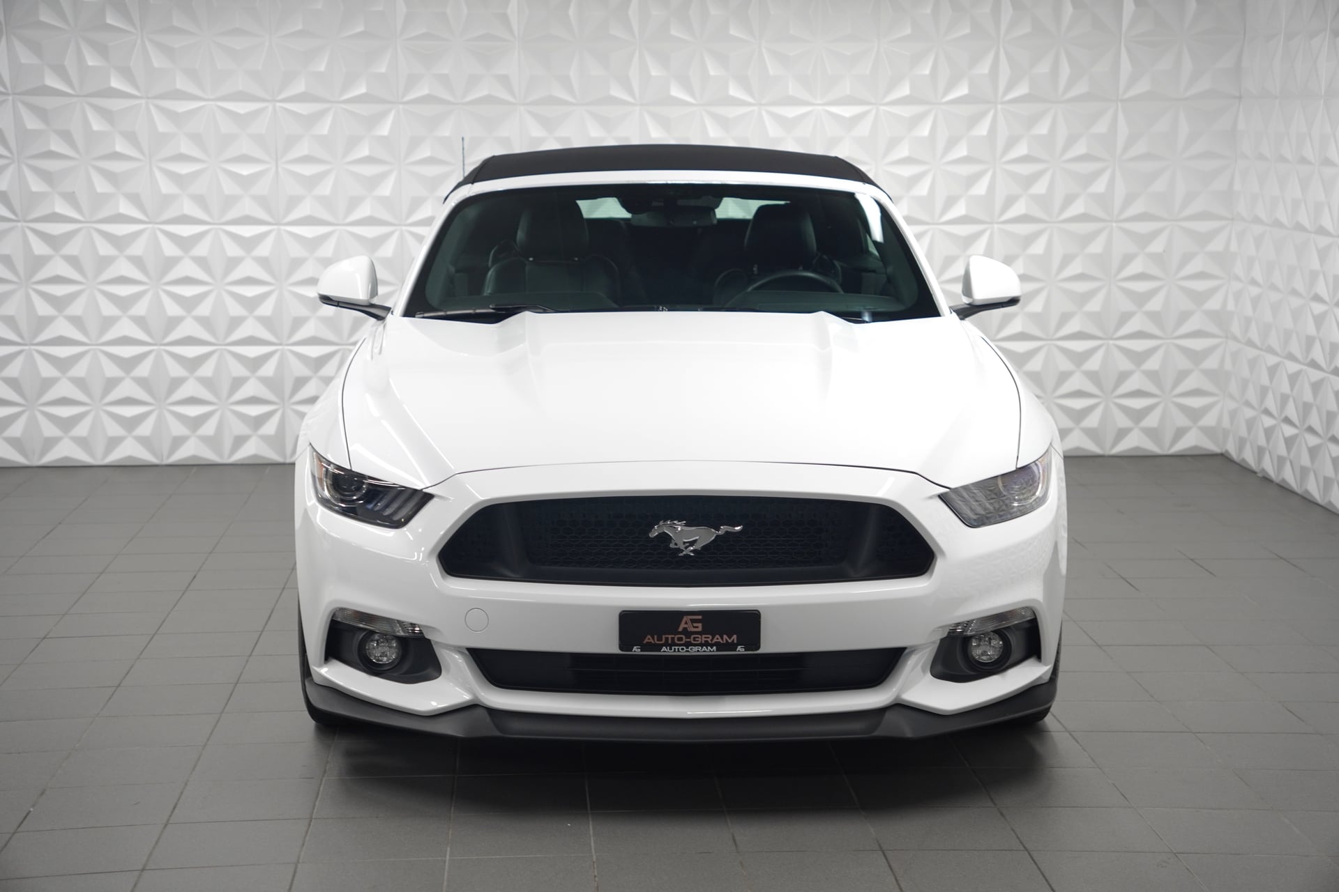 Ford Mustang Convertible 2.3 Automat – Bild 8