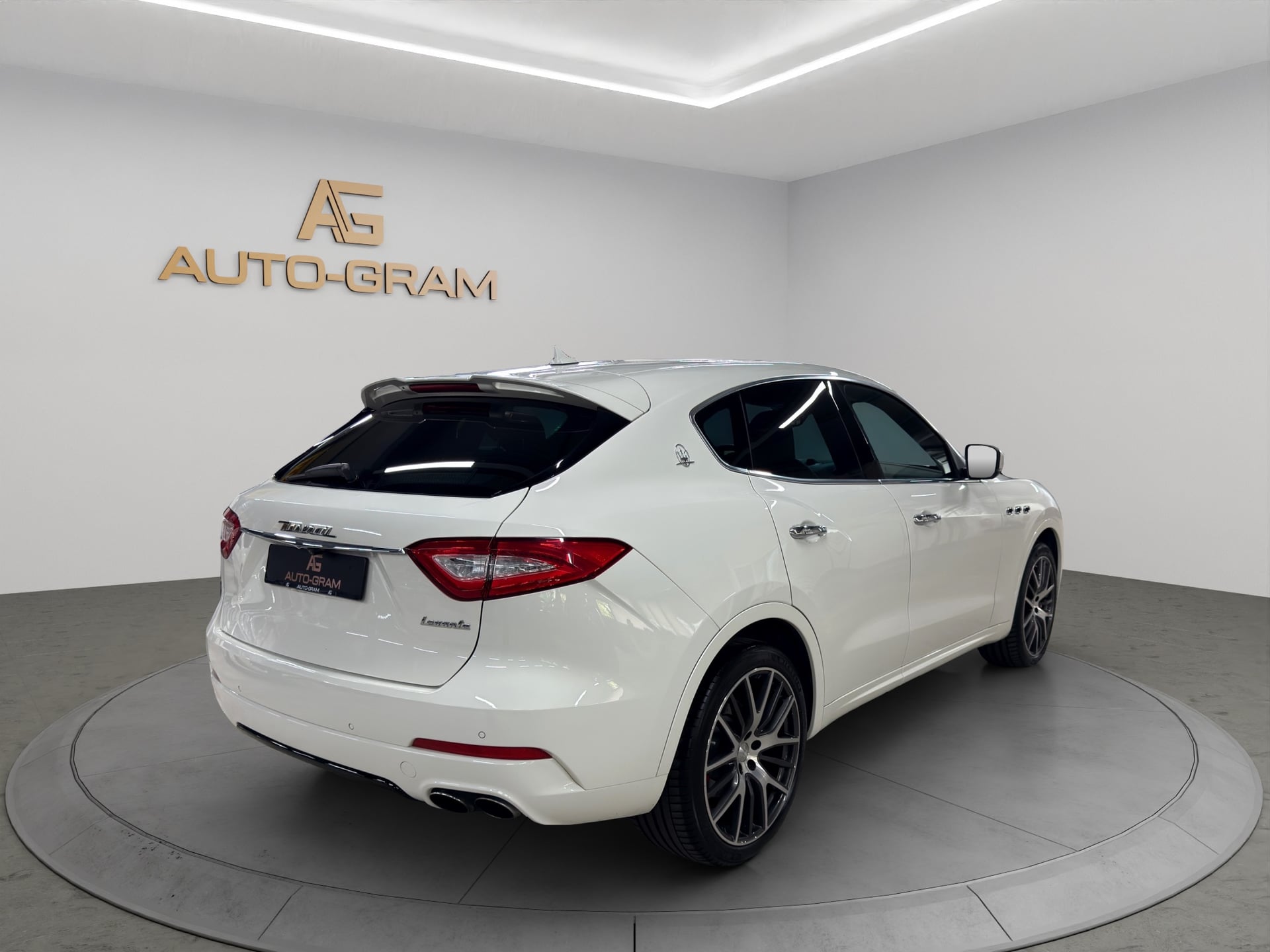 Maserati Levante S 3.0 V6 Automatica – Bild 5