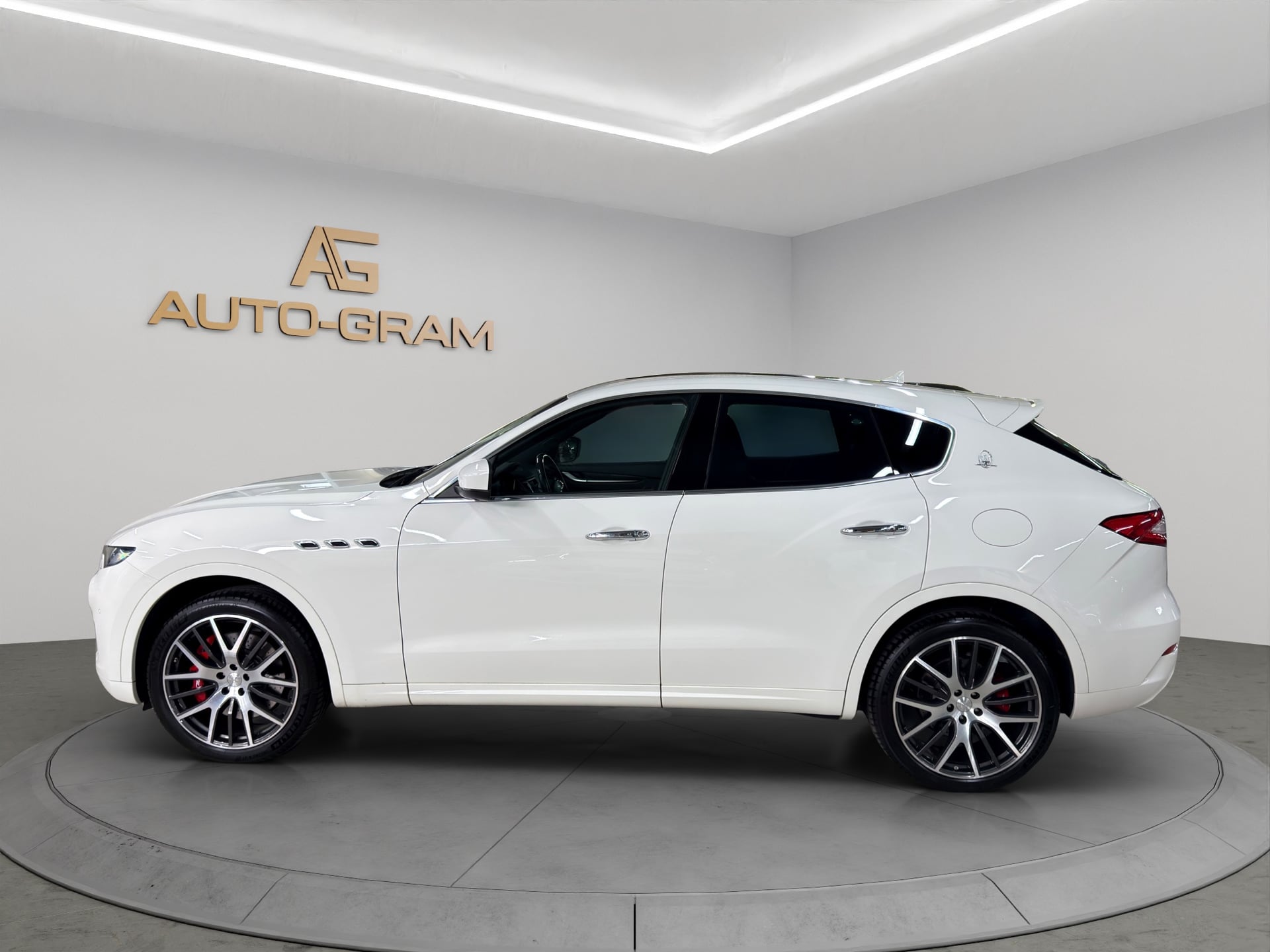 Maserati Levante S 3.0 V6 Automatica – Bild 2