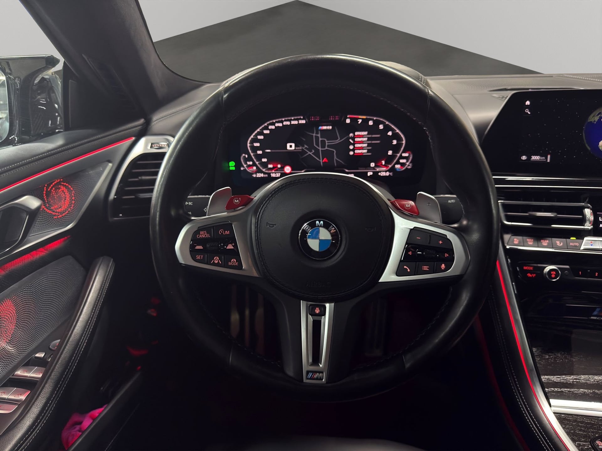 BMW M8 xDrive M Competition Steptronic – Bild 16