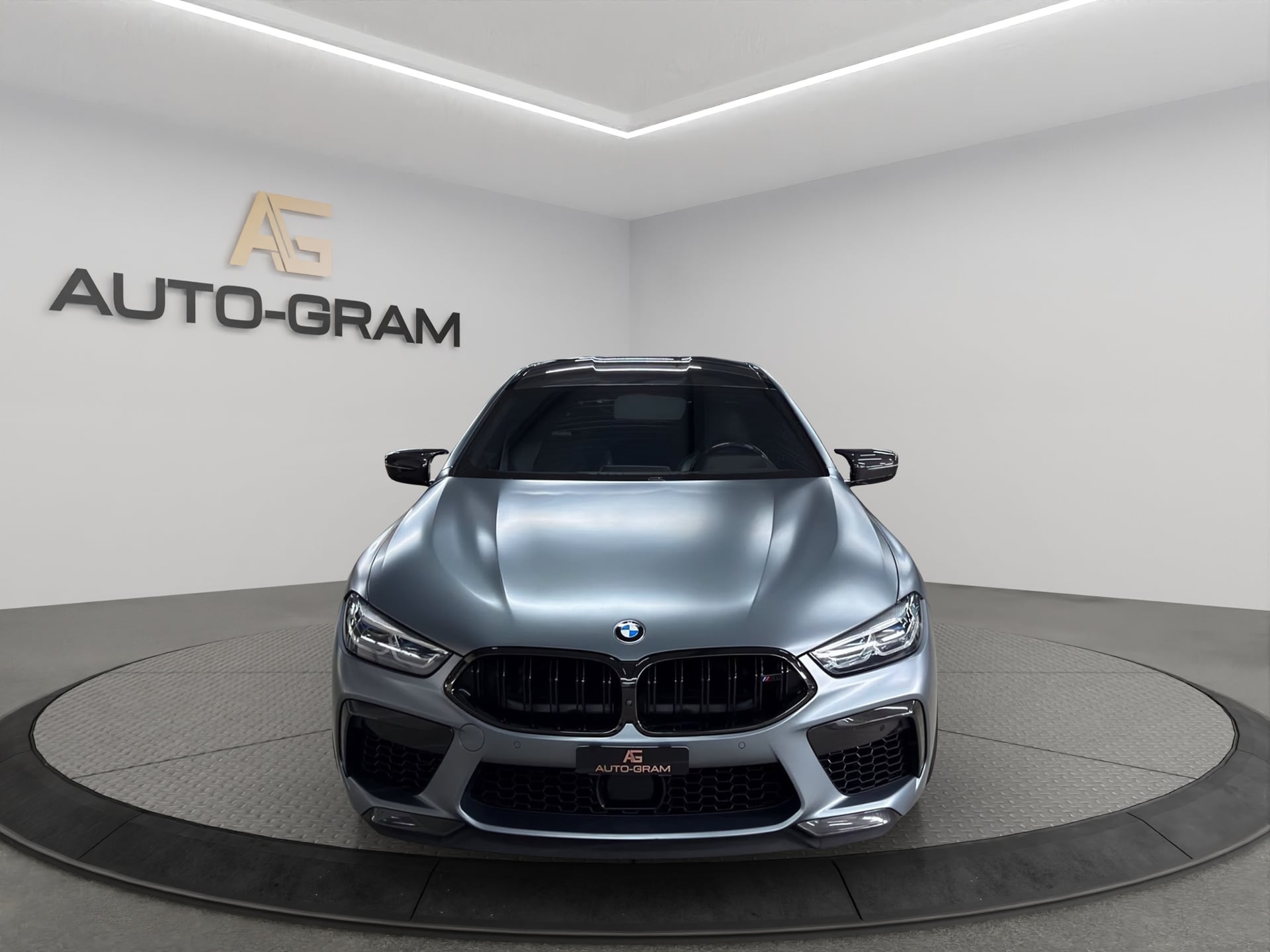 BMW M8 xDrive M Competition Steptronic – Bild 8