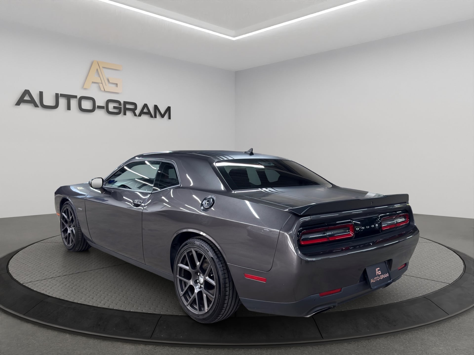 Dodge Challenger 5.71 Shaker – Bild 3