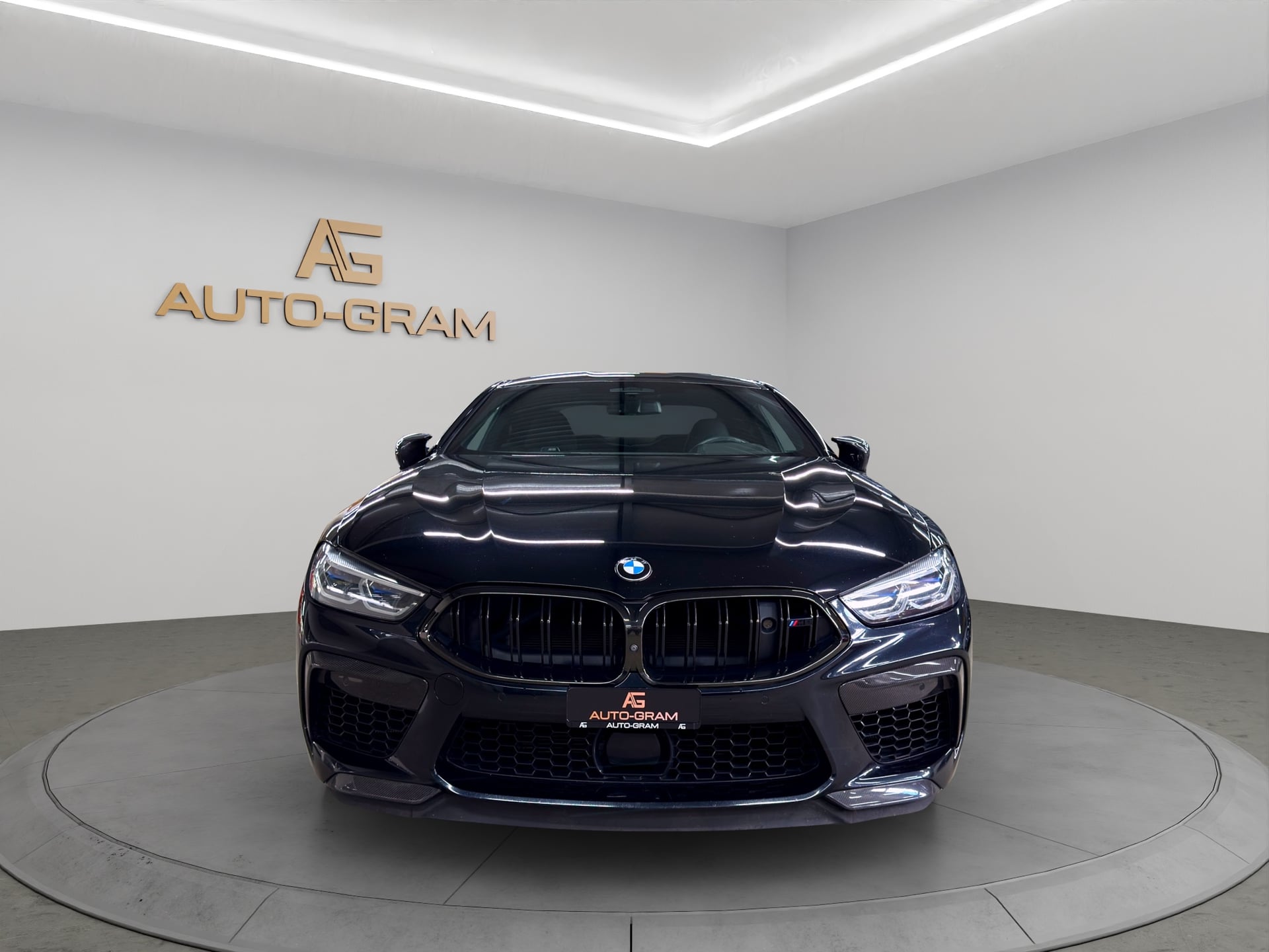 BMW M8 xDrive Steptronic M Competition – Bild 8