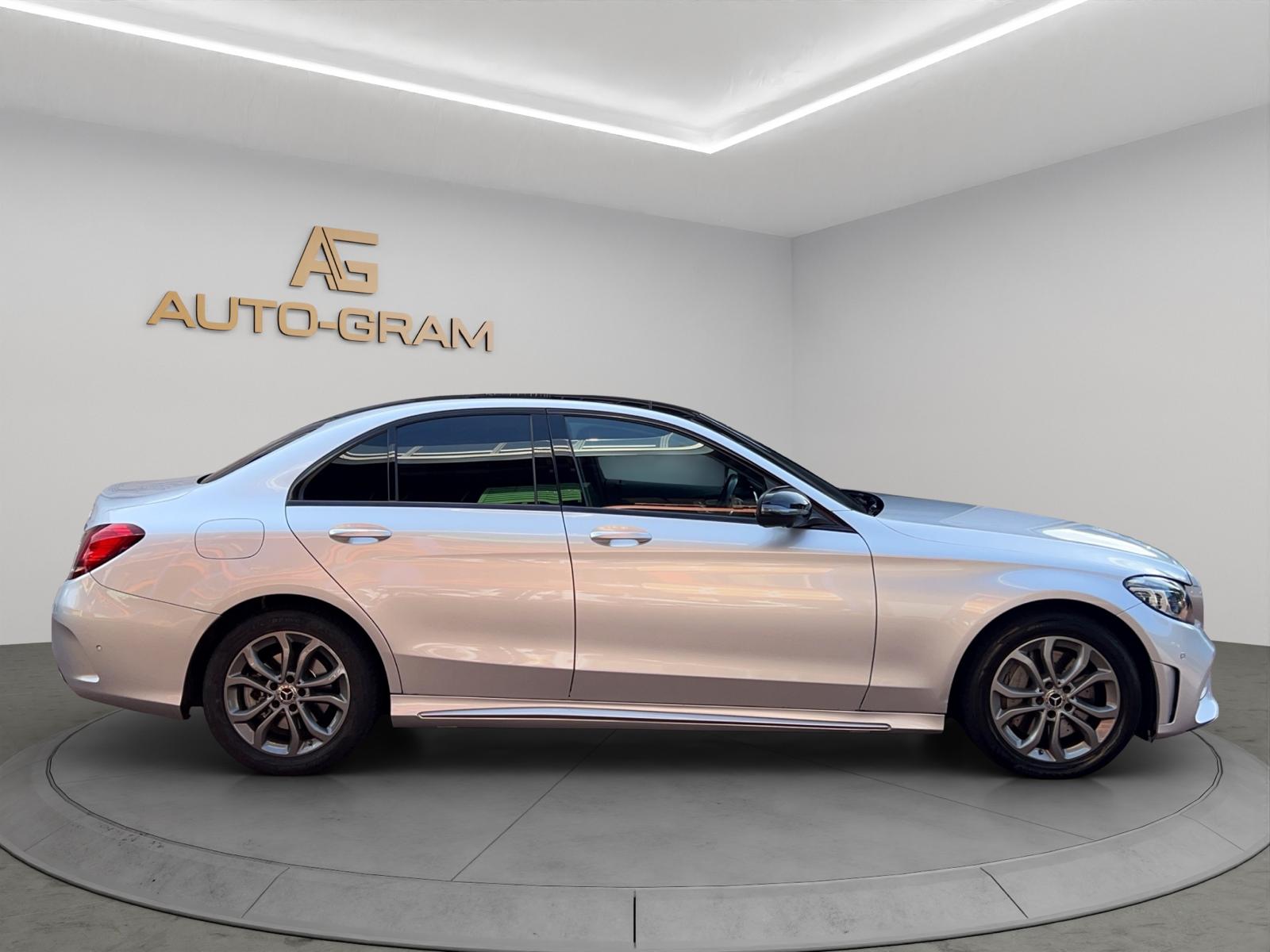Mercedes-Benz C 300 d AMG Line 4Matic 9G-Tronic – Bild 6