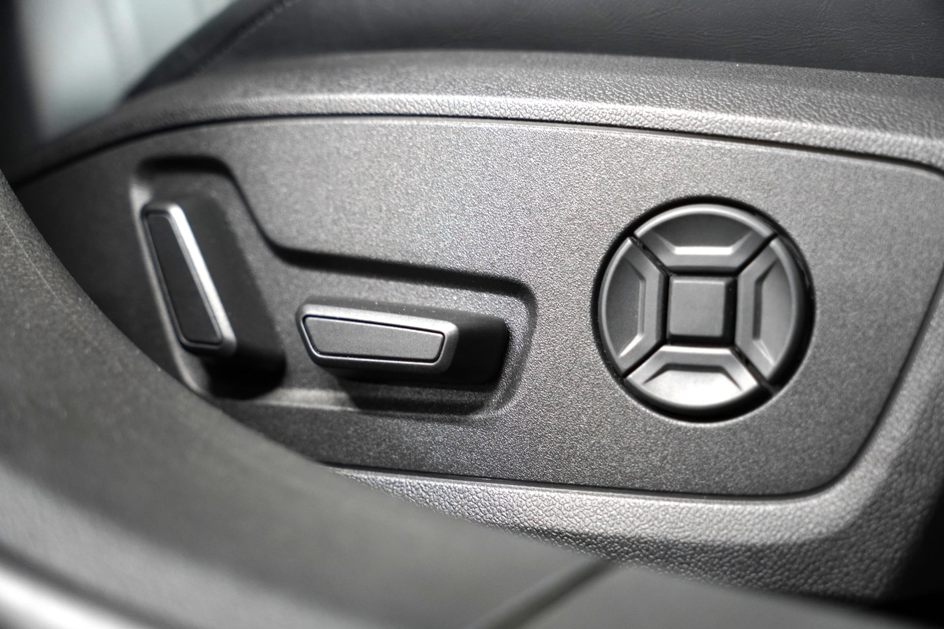 Audi A6 Avant 55 TFSI quattro S-tronic – Bild 19