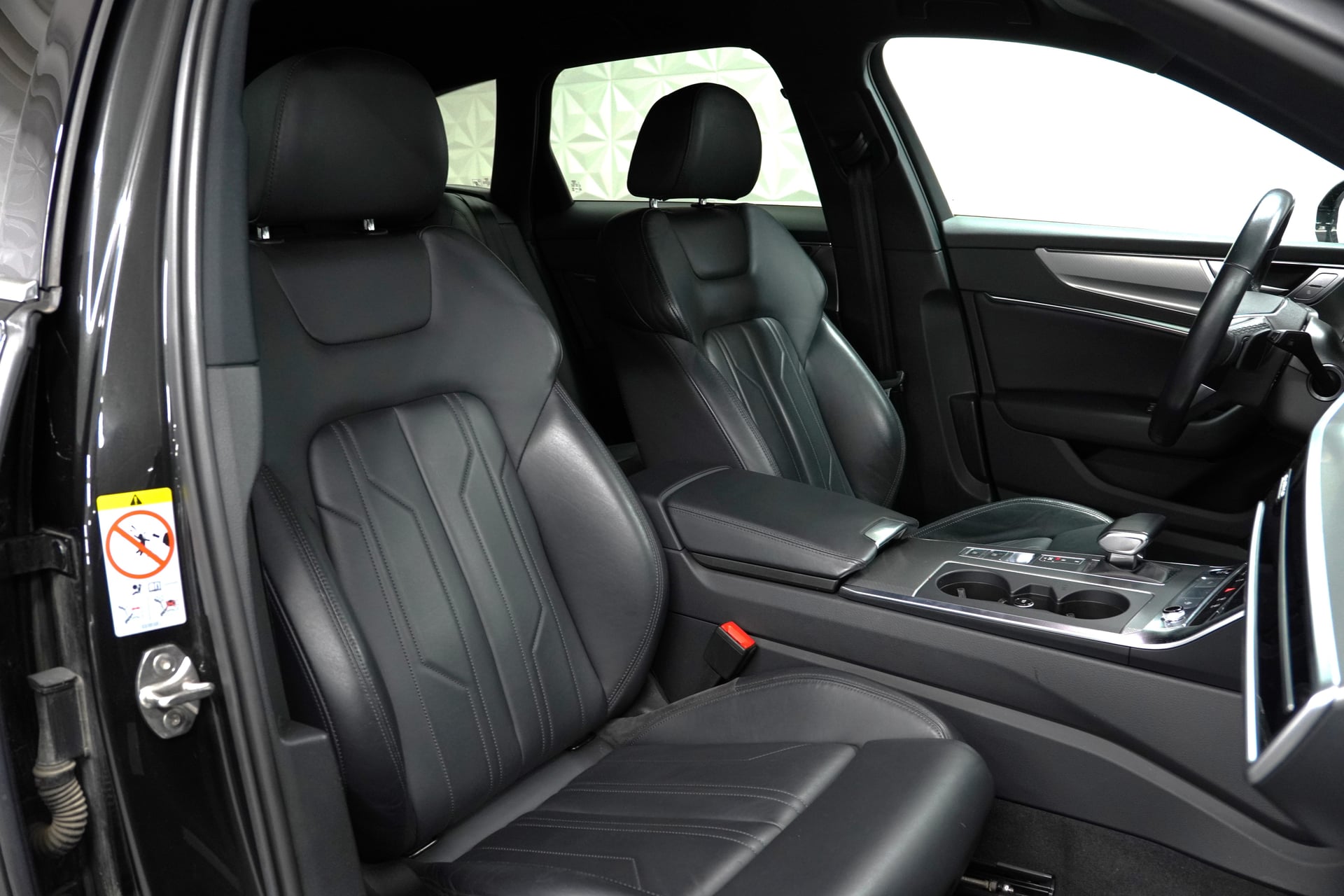 Audi A6 Avant 55 TFSI quattro S-tronic – Bild 12
