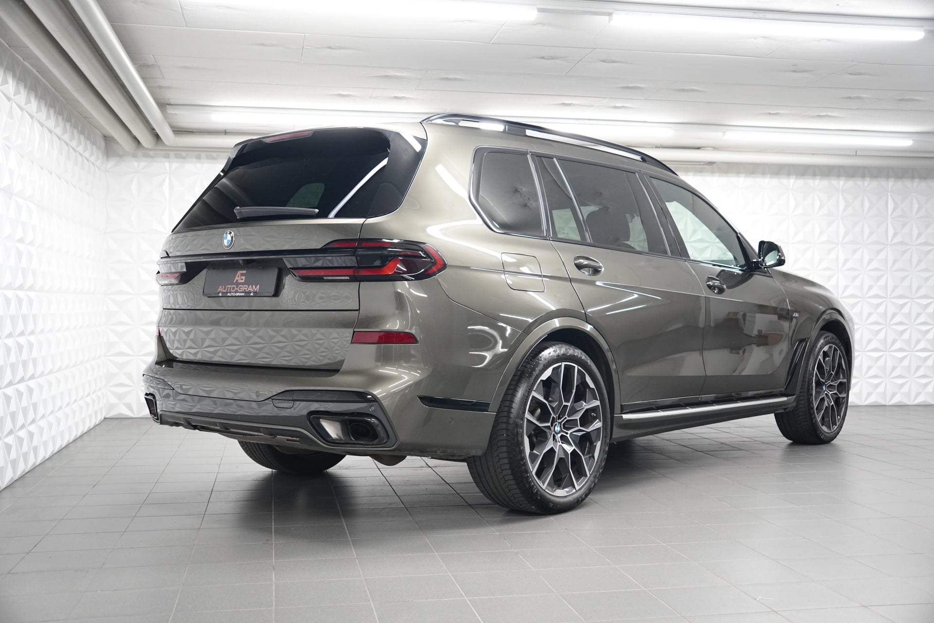 BMW X7 xDrive 48V 40d M Sport Pro Steptronic – Bild 5