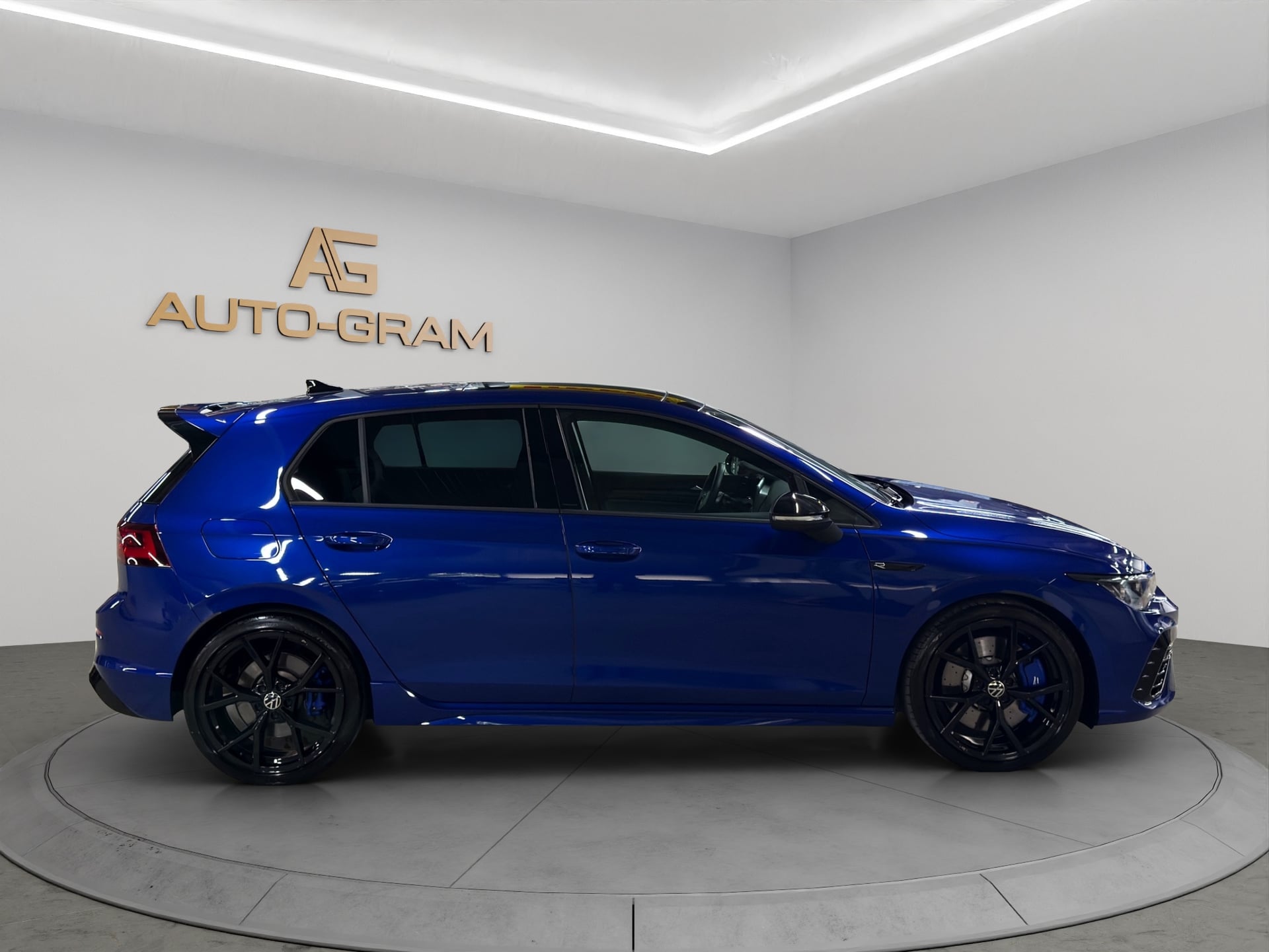 VW Golf 2.0 TSI R DSG 4Motion – Bild 6
