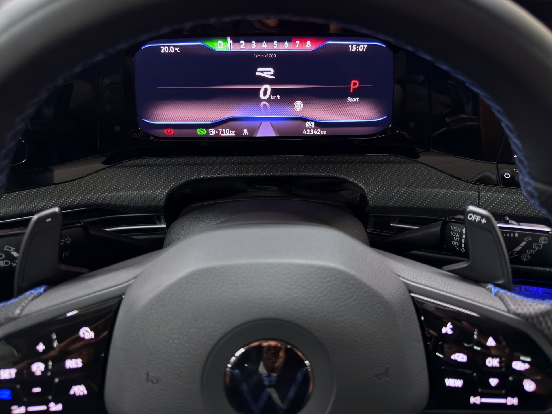 VW Golf 2.0 TSI R DSG 4Motion – Bild 17
