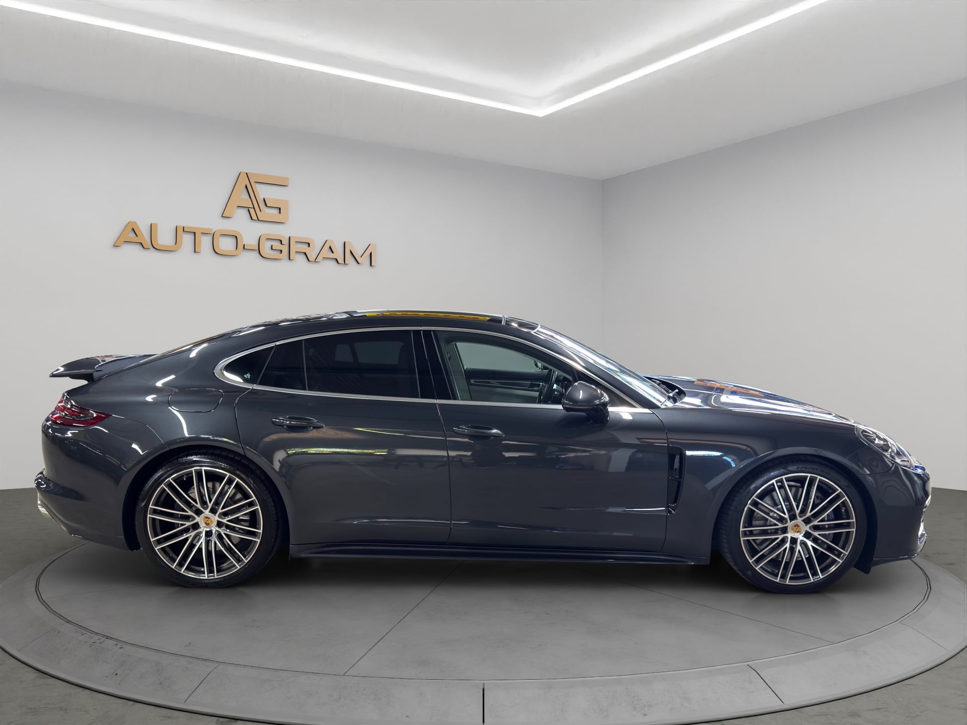 Porsche Panamera 4 E-Hybrid PDK – Bild 6