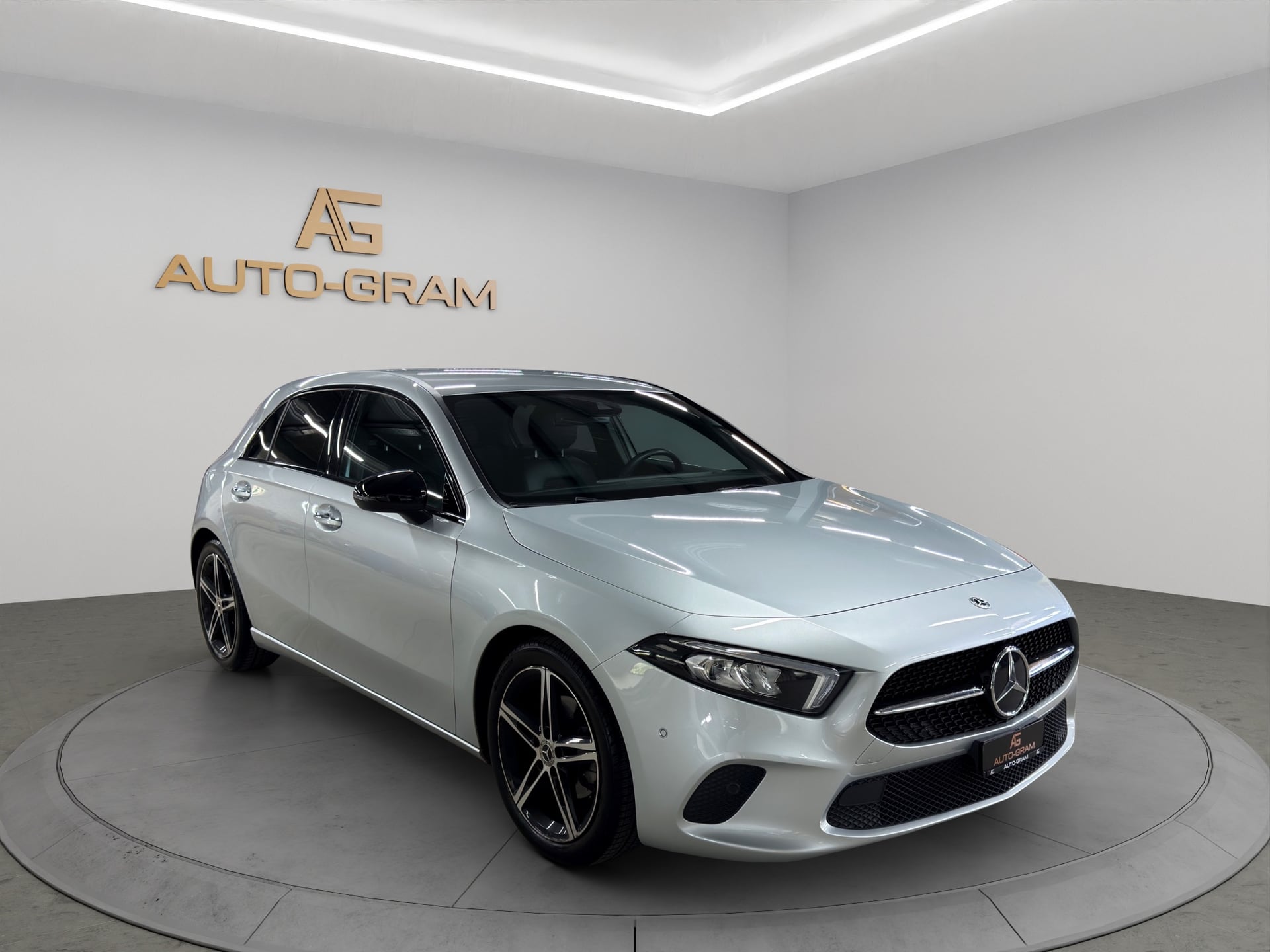 Mercedes-Benz A 180 Night Star – Bild 7