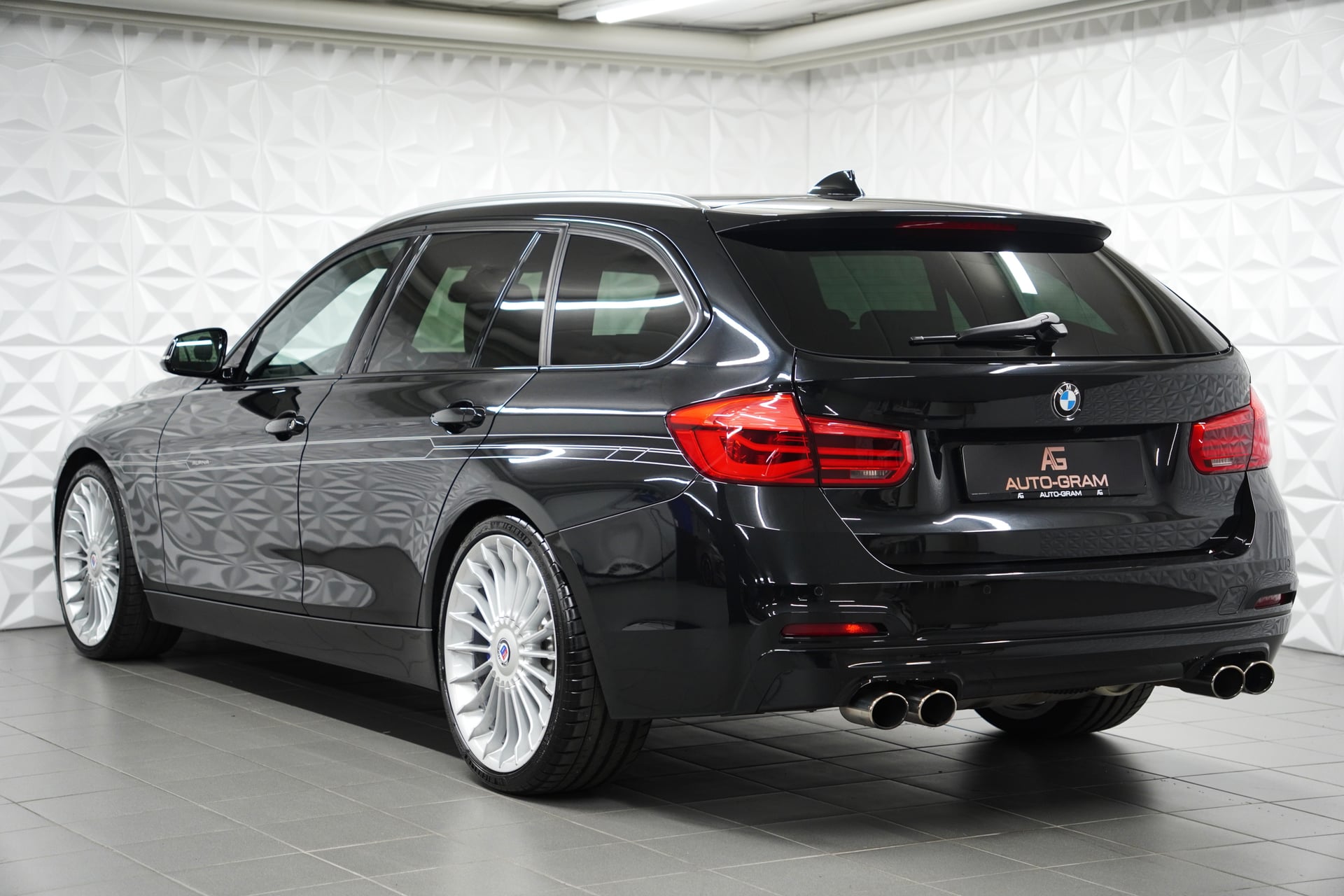 BMW Alpina 3 Series B3 BiTurbo Touring 3.0 xDrive Switch-Tronic – Bild 3
