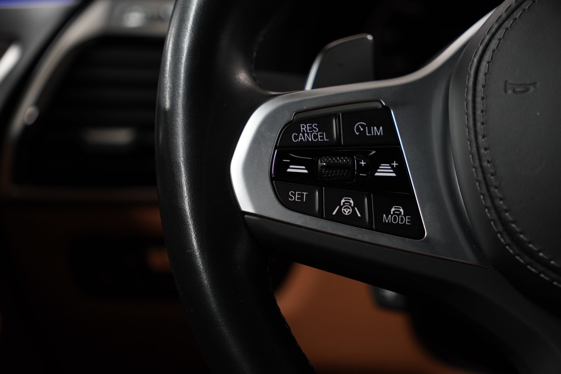 BMW M850i xDrive Steptronic – Bild 16