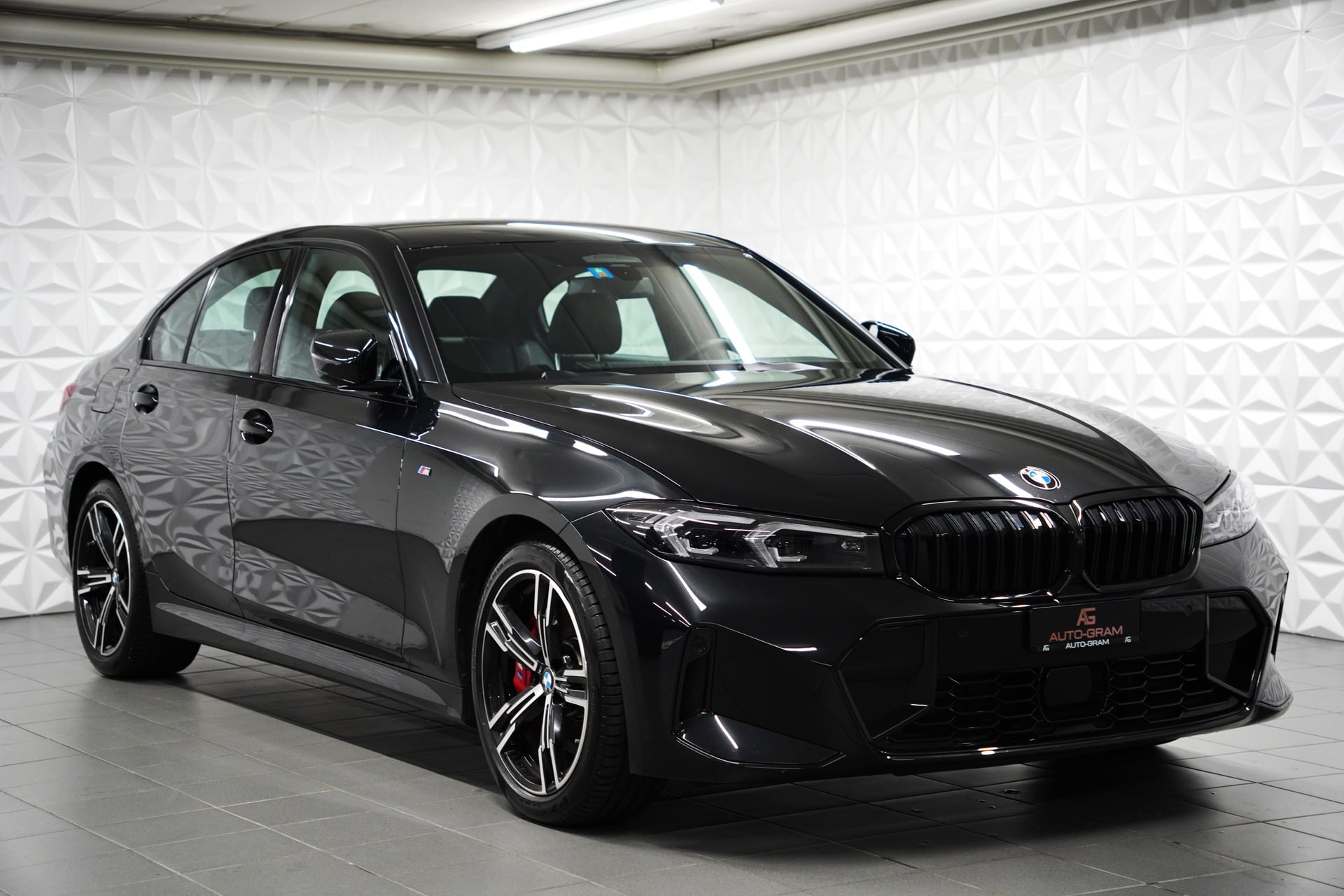 BMW 330d xDrive 48V Steptronic M Sport Pro – Bild 7