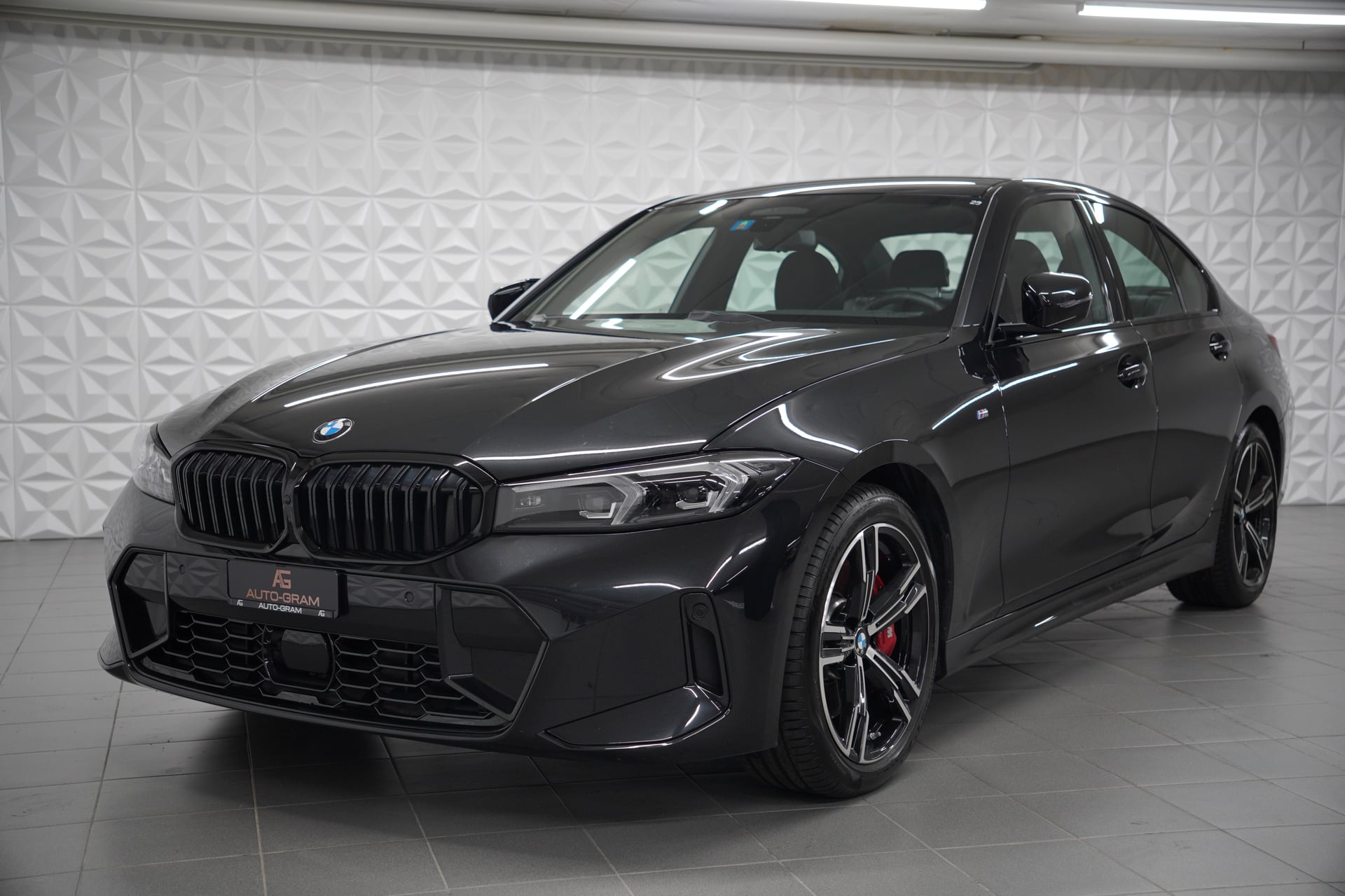 BMW 330d xDrive 48V Steptronic M Sport Pro