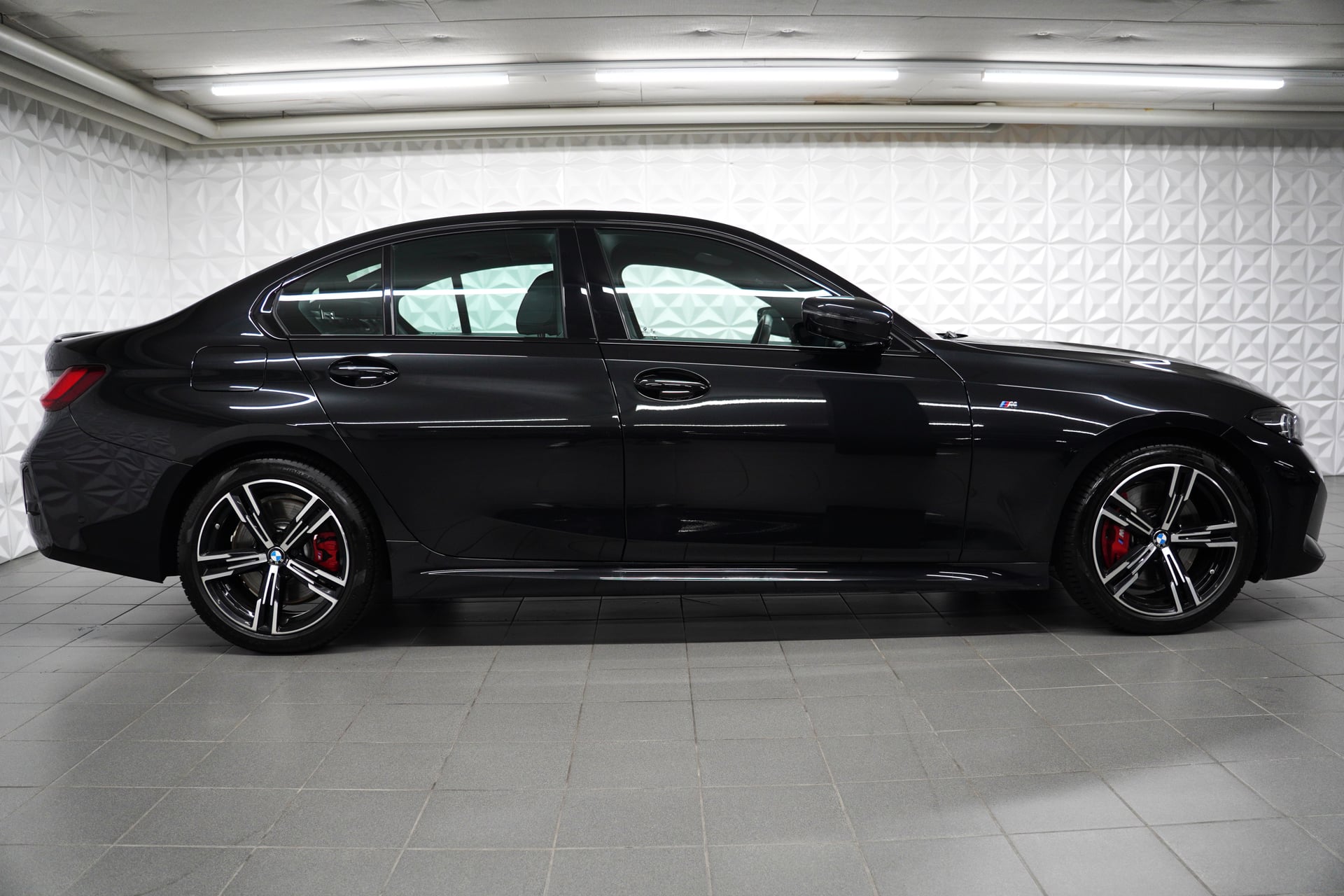 BMW 330d xDrive 48V Steptronic M Sport Pro – Bild 6