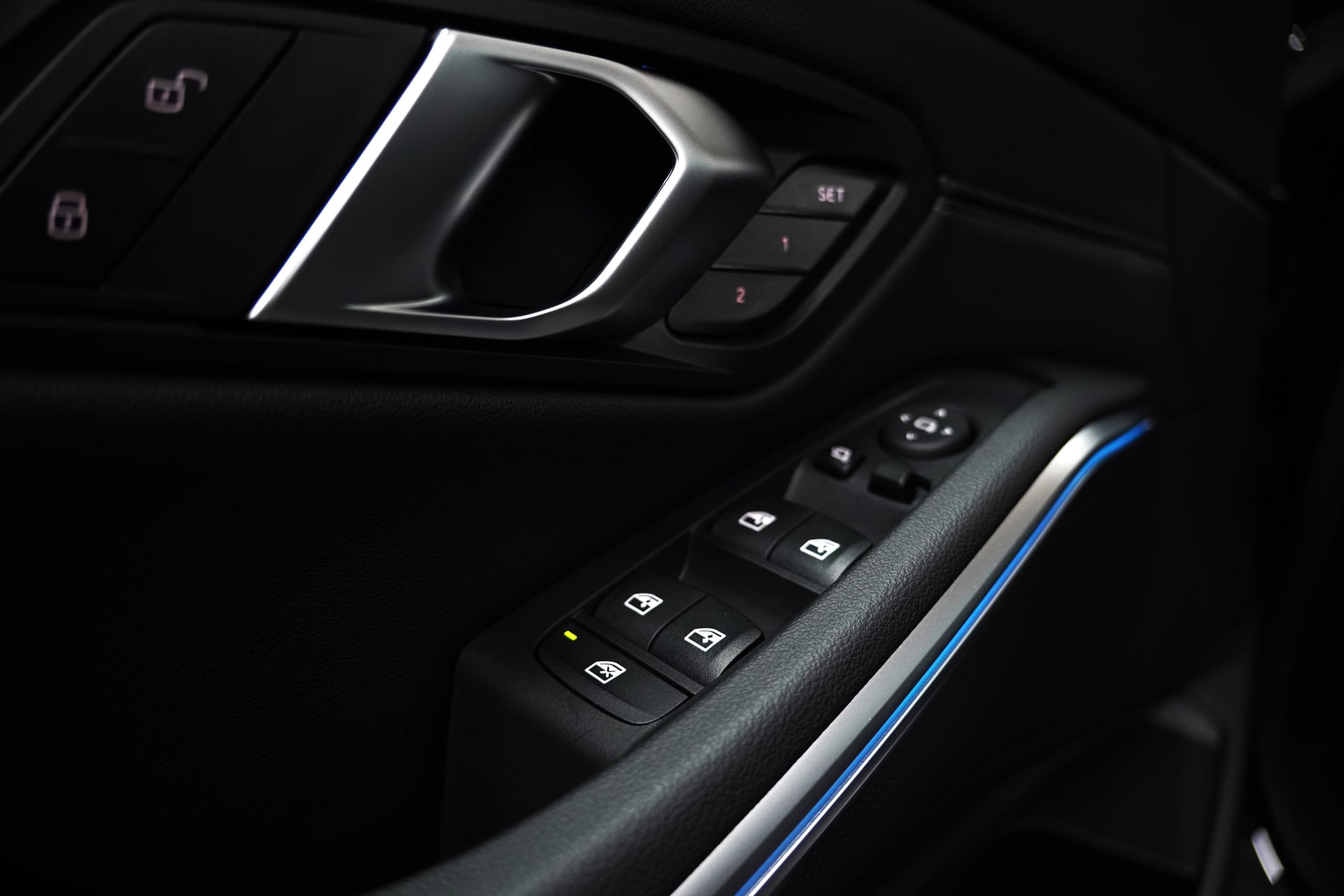 BMW 330d xDrive 48V Steptronic M Sport Pro – Bild 19