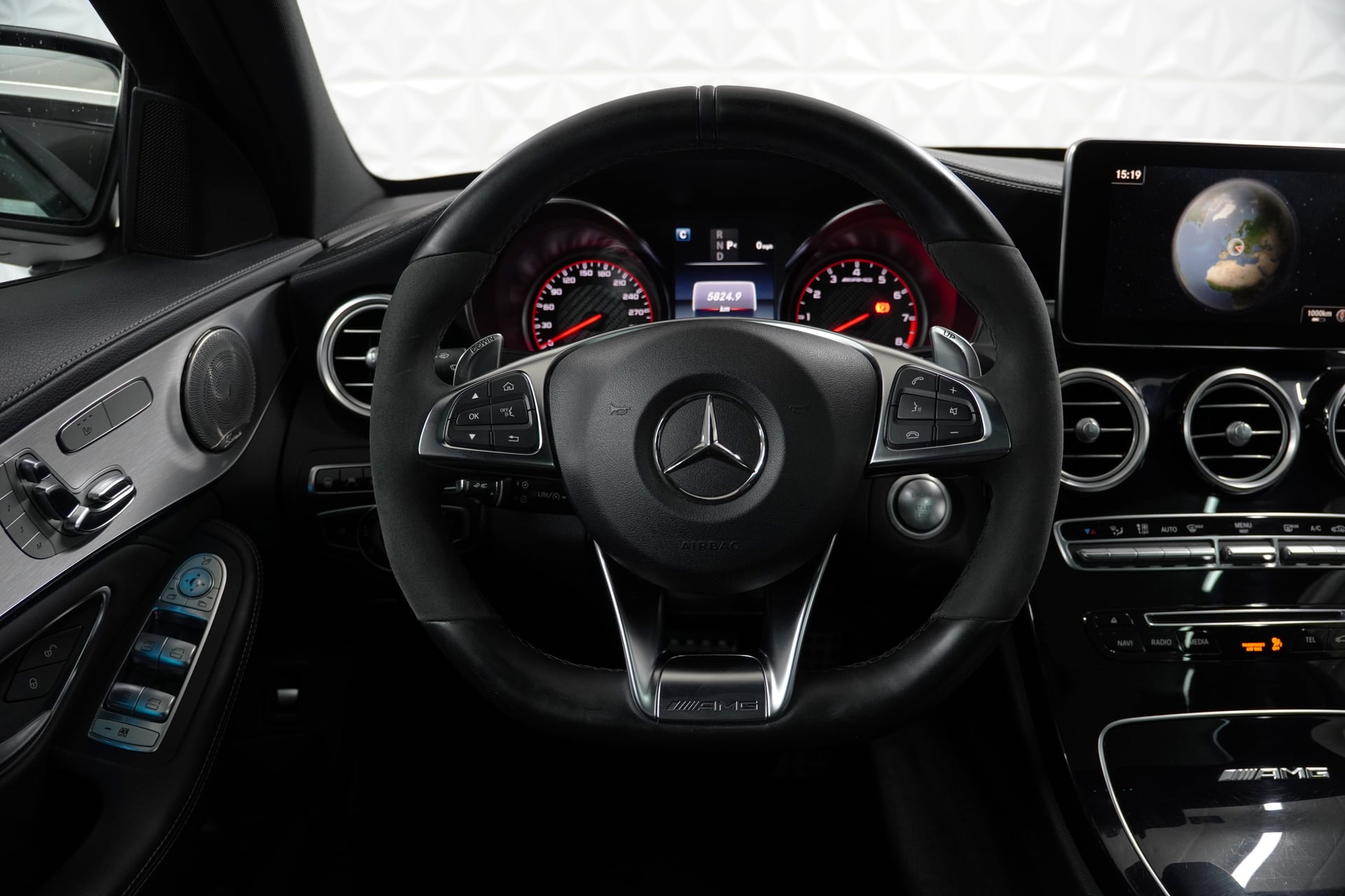 Mercedes-Benz C 63 S AMG Speedshift – Bild 14