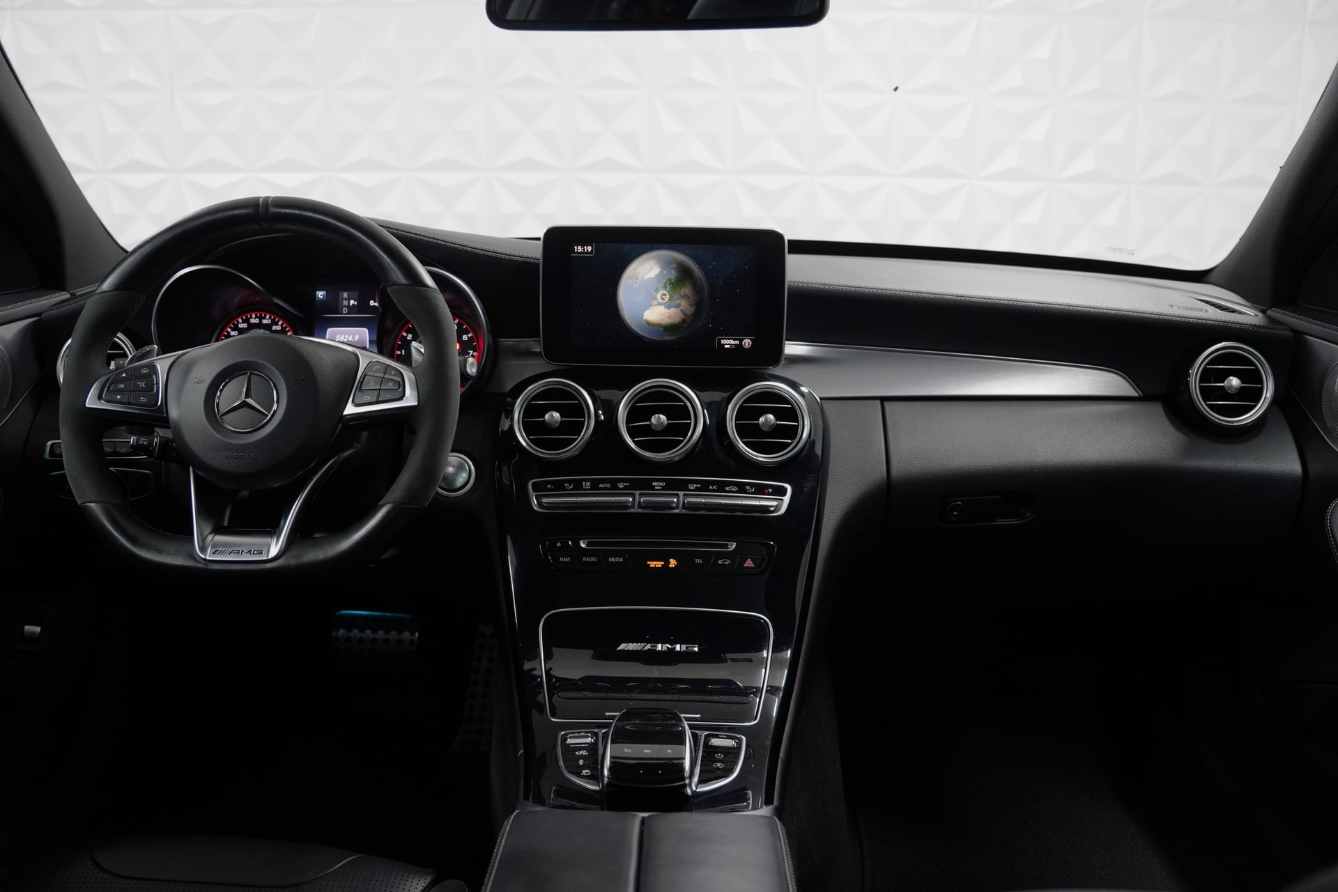 Mercedes-Benz C 63 S AMG Speedshift – Bild 13