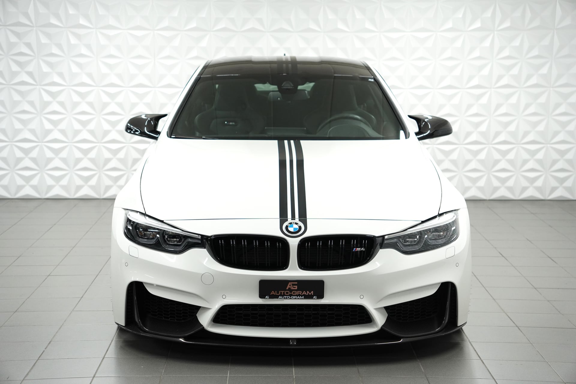 BMW M4 Coupé Competition DKG – Bild 8