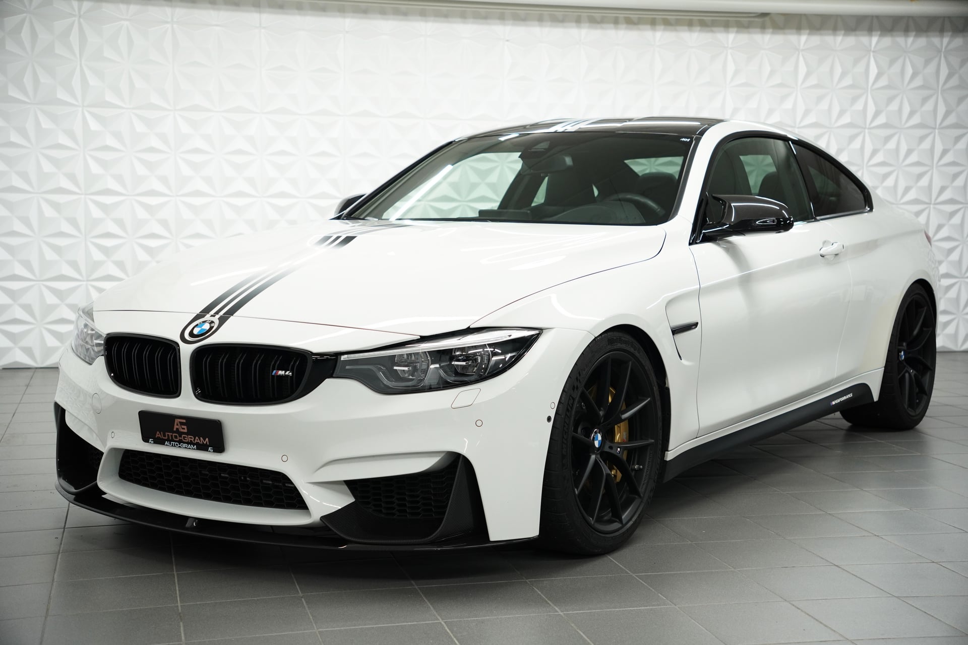 BMW M4 Coupé Competition DKG