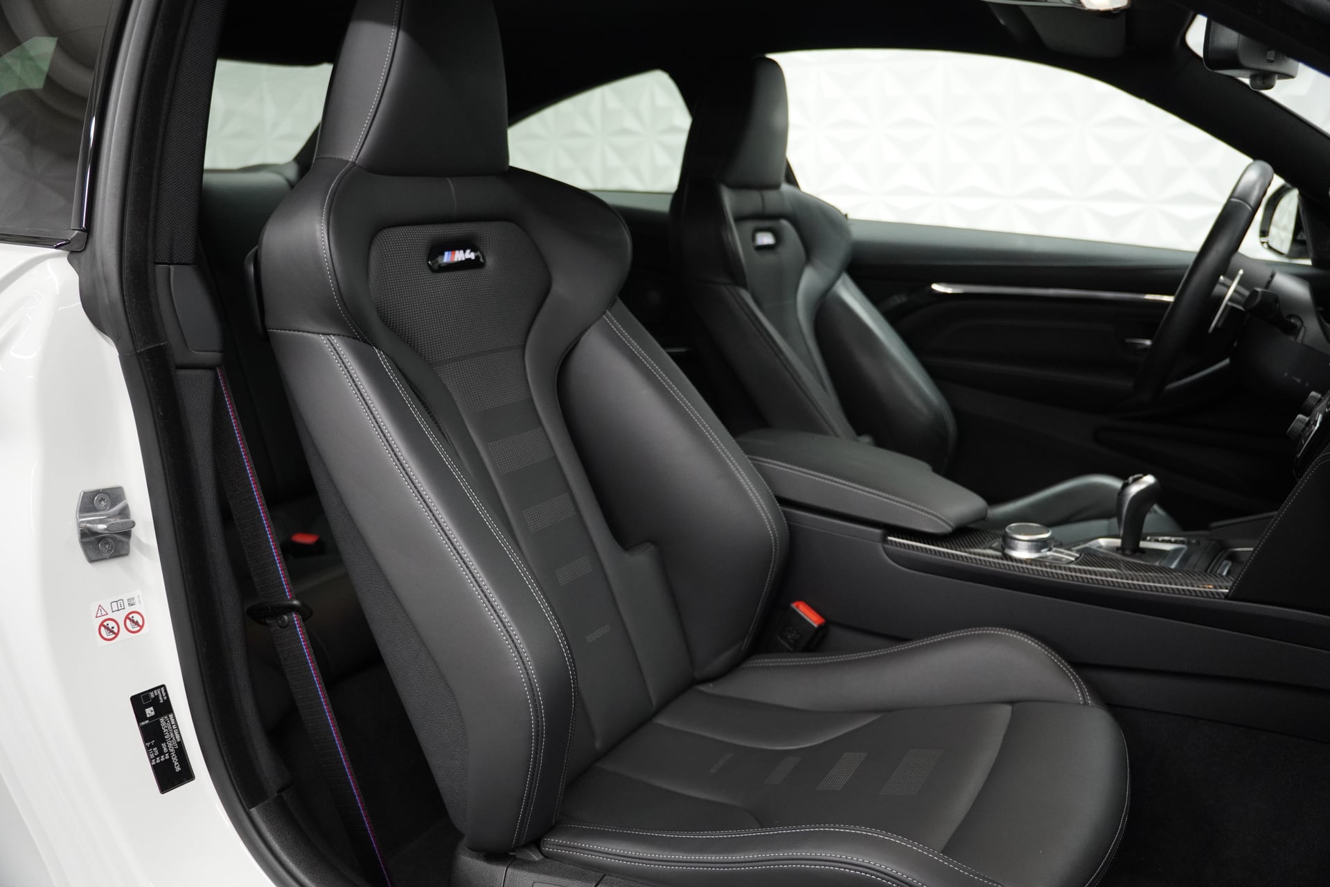 BMW M4 Coupé Competition DKG – Bild 12