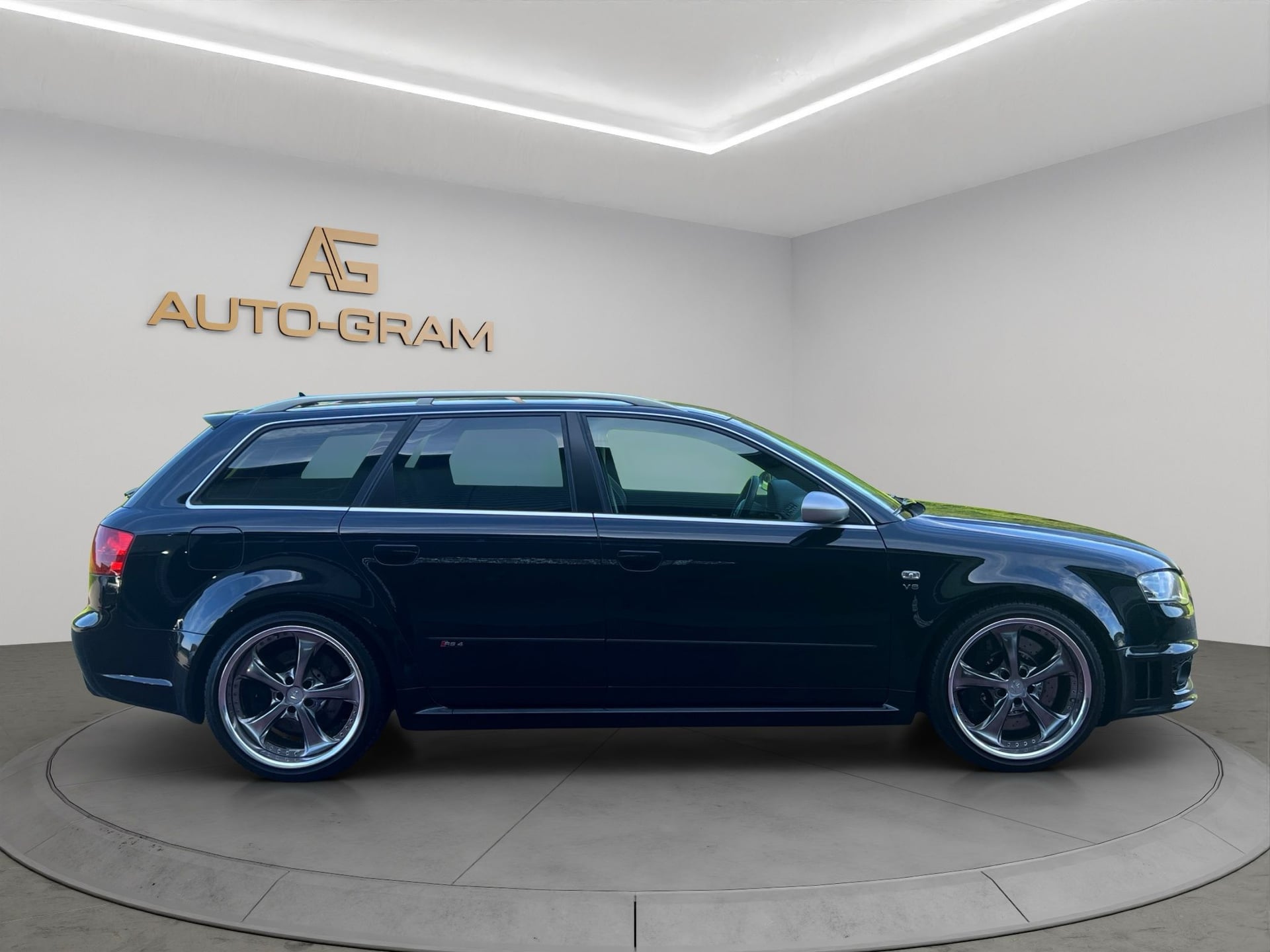 Audi RS4 Avant 4.2 V8 quattro – Bild 6