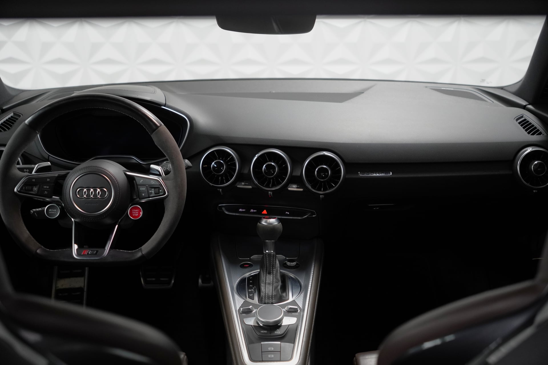 Audi TT RS Coupé 2.5 TFSI quattro S-tronic – Bild 13
