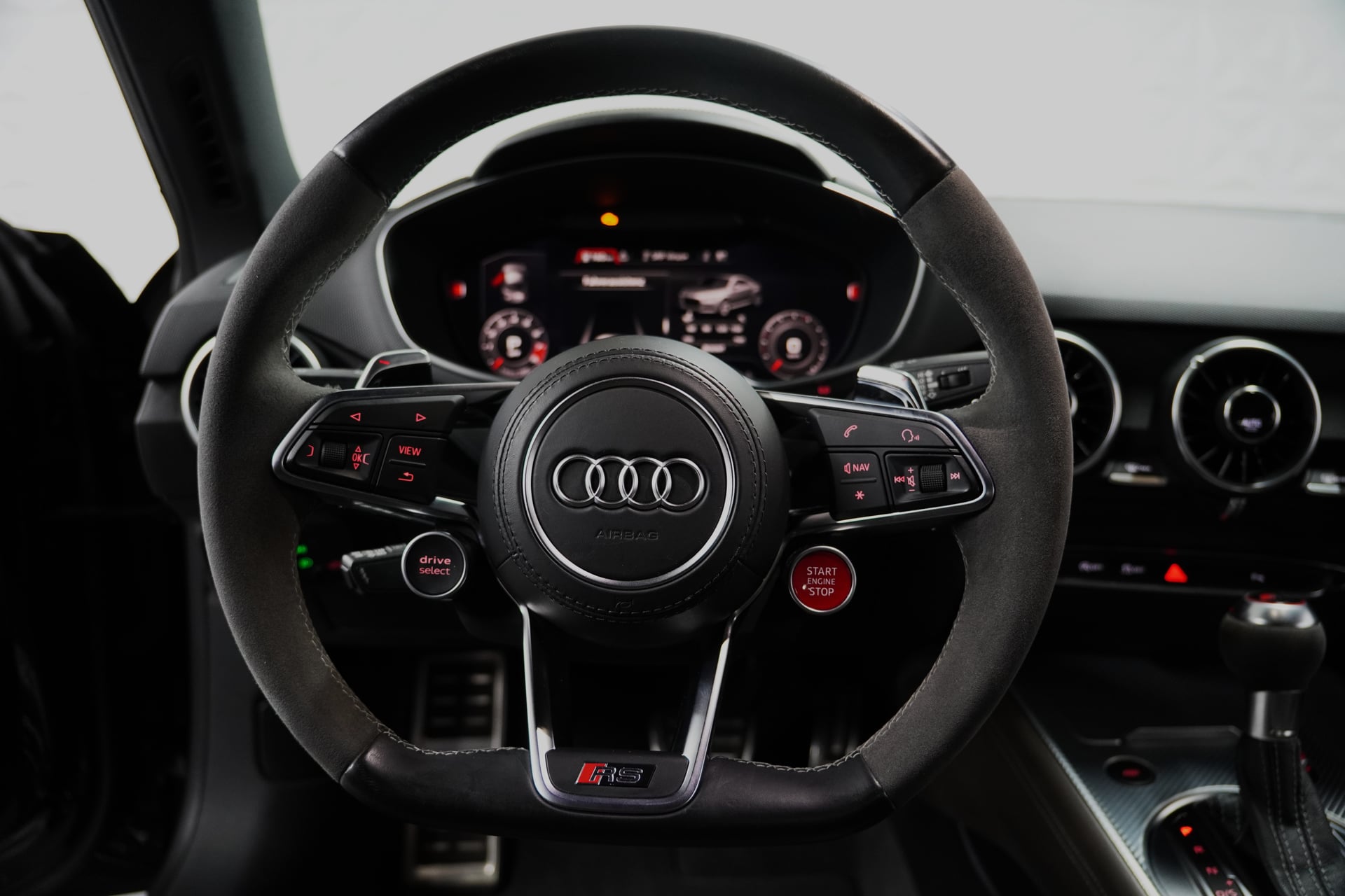 Audi TT RS Coupé 2.5 TFSI quattro S-tronic – Bild 14