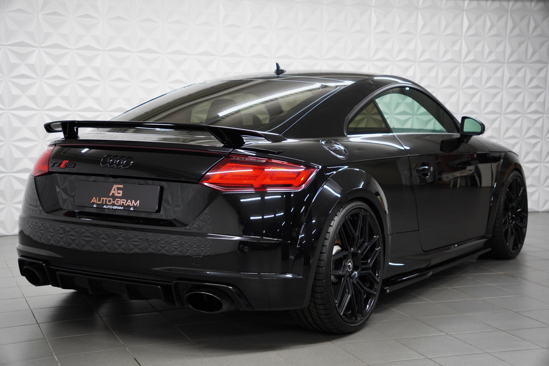 Audi TT RS Coupé 2.5 TFSI quattro S-tronic – Bild 5