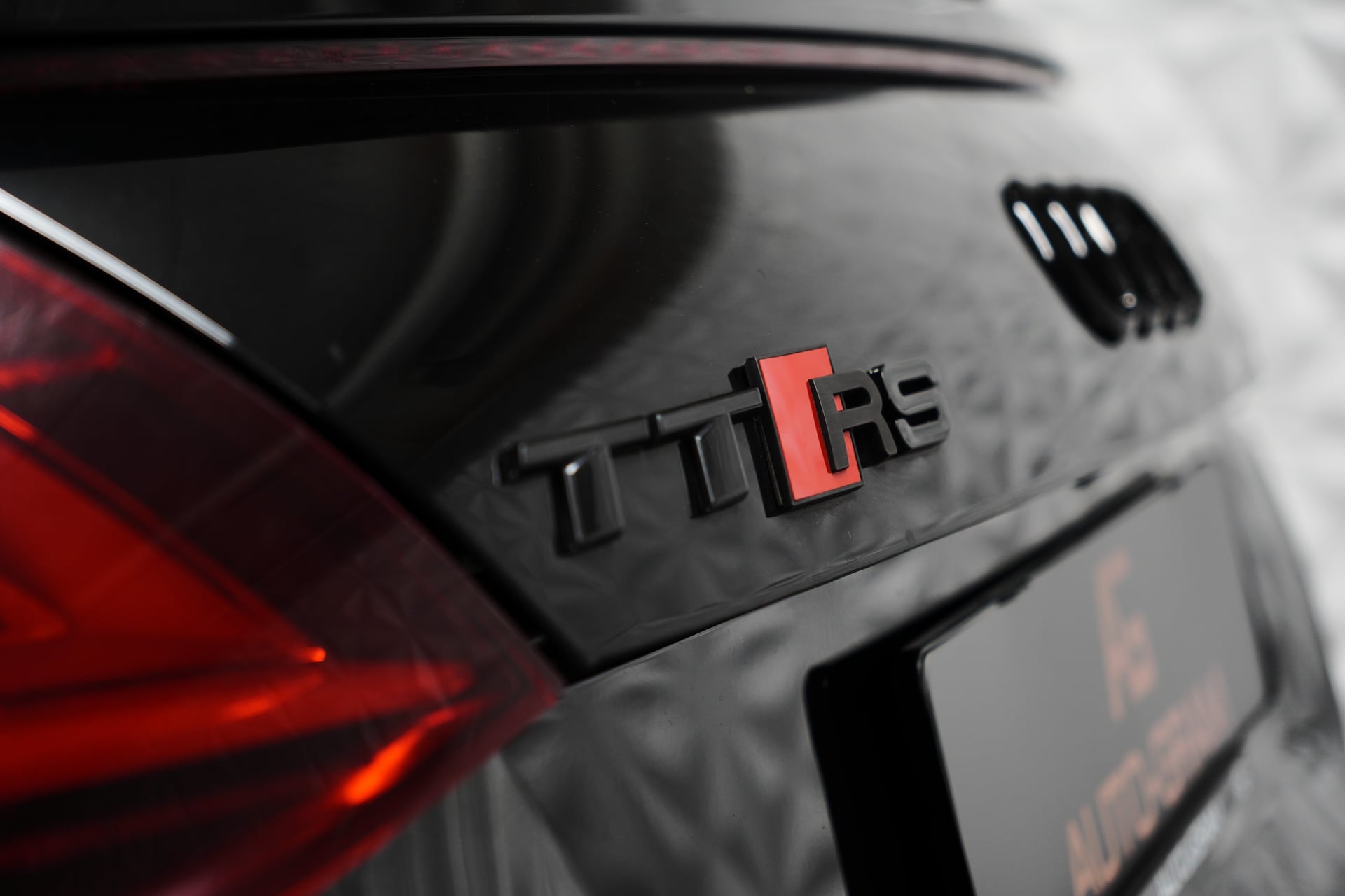 Audi TT RS Coupé 2.5 TFSI quattro S-tronic – Bild 25