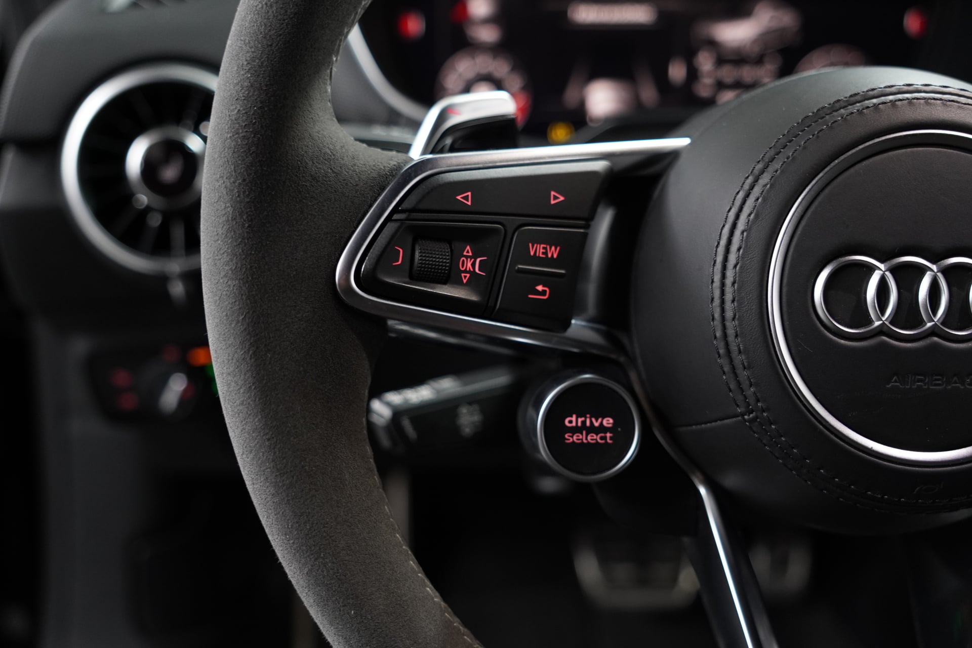 Audi TT RS Coupé 2.5 TFSI quattro S-tronic – Bild 16