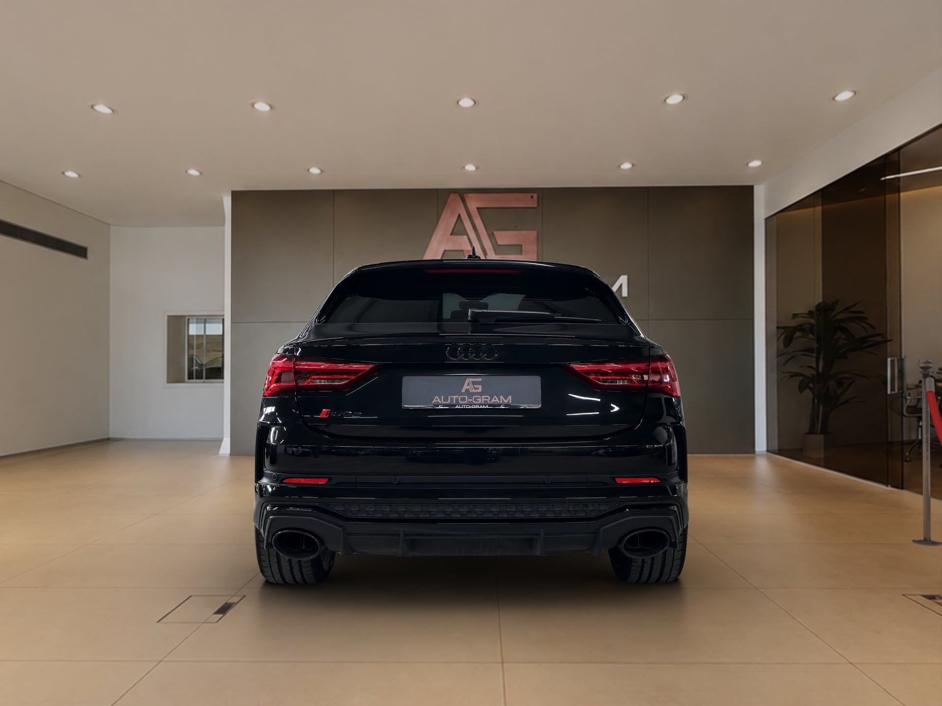 Audi RS Q3 Sportback quattro S tronic – Bild 4