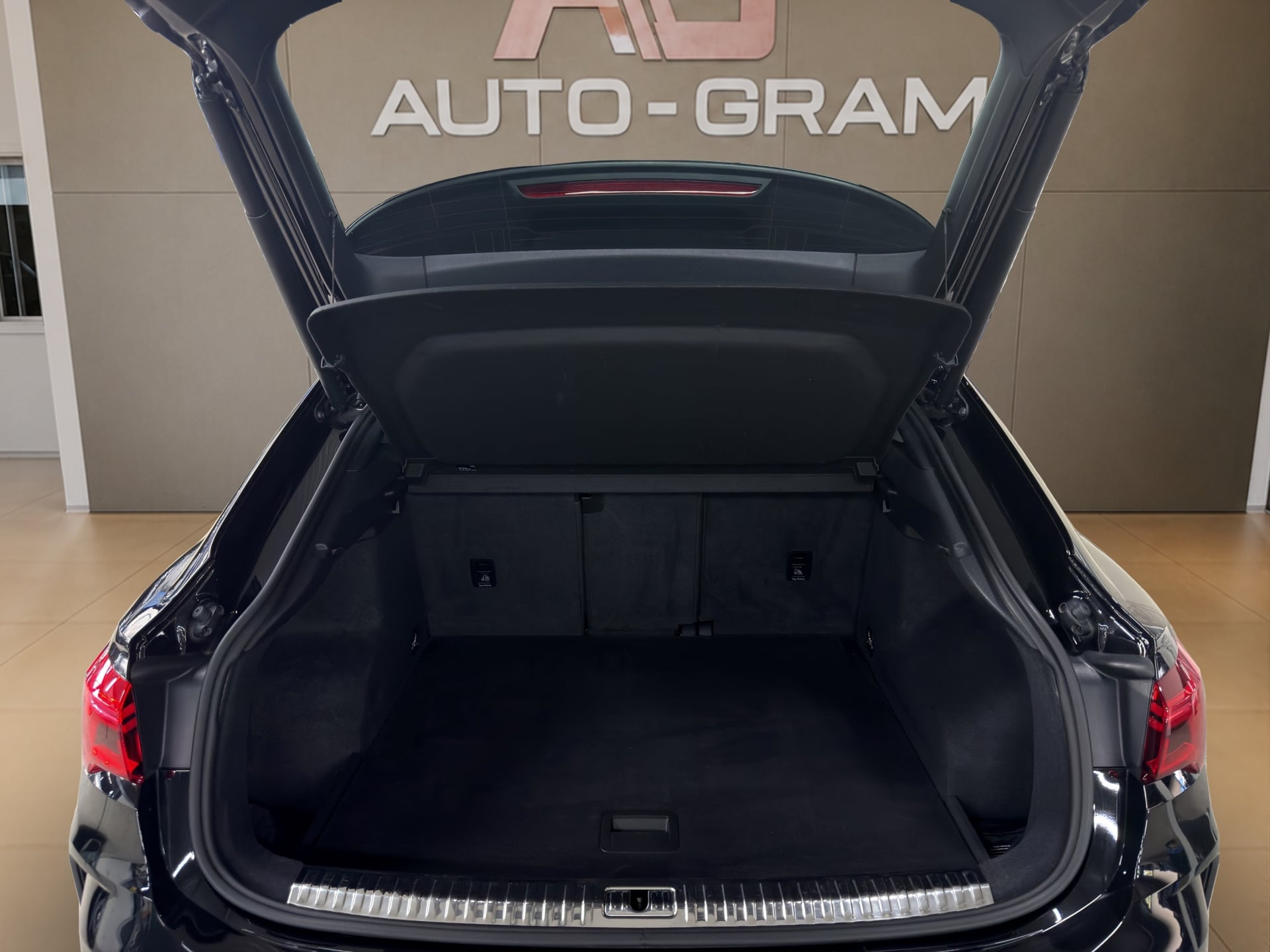 Audi RS Q3 Sportback quattro S tronic – Bild 29