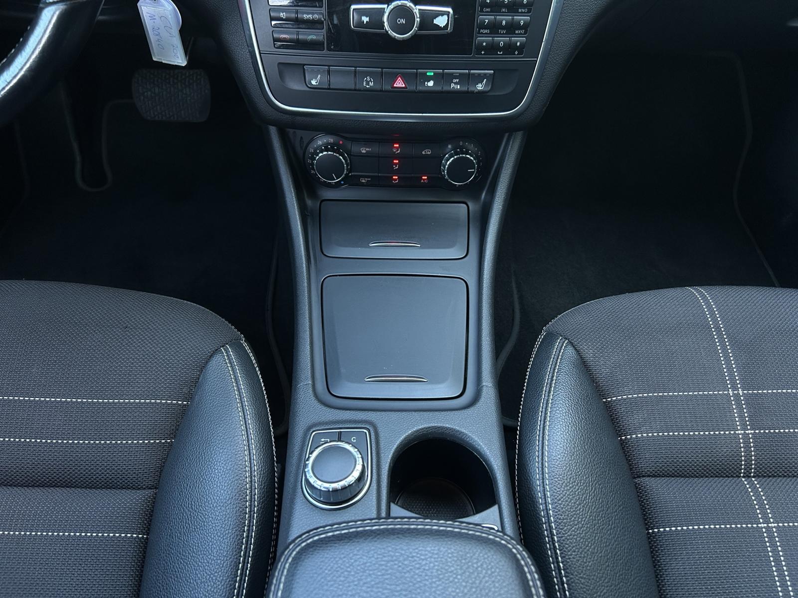 Mercedes-Benz CLA 200 AMG Line – Bild 19