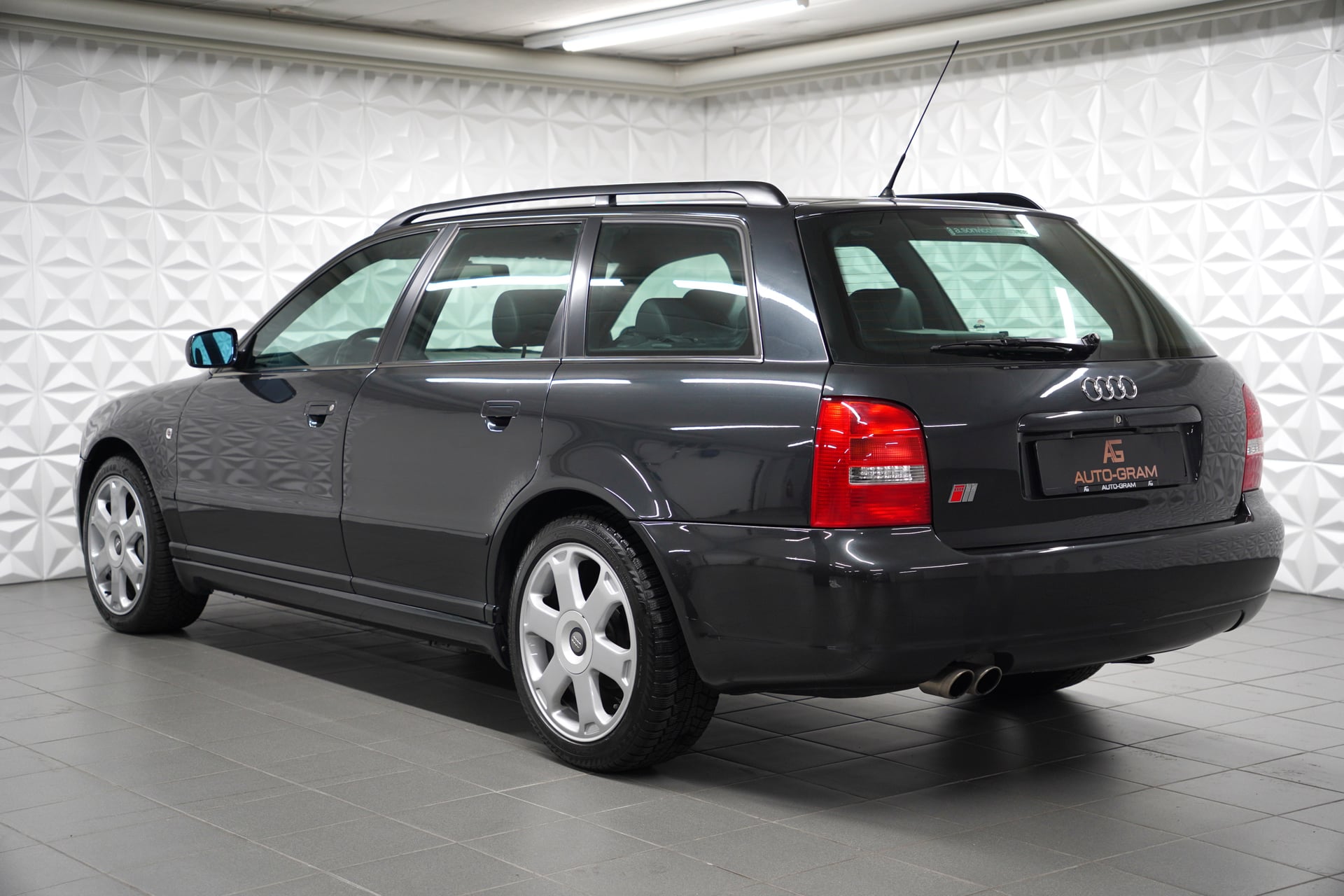 Audi S4 Avant quattro – Bild 3