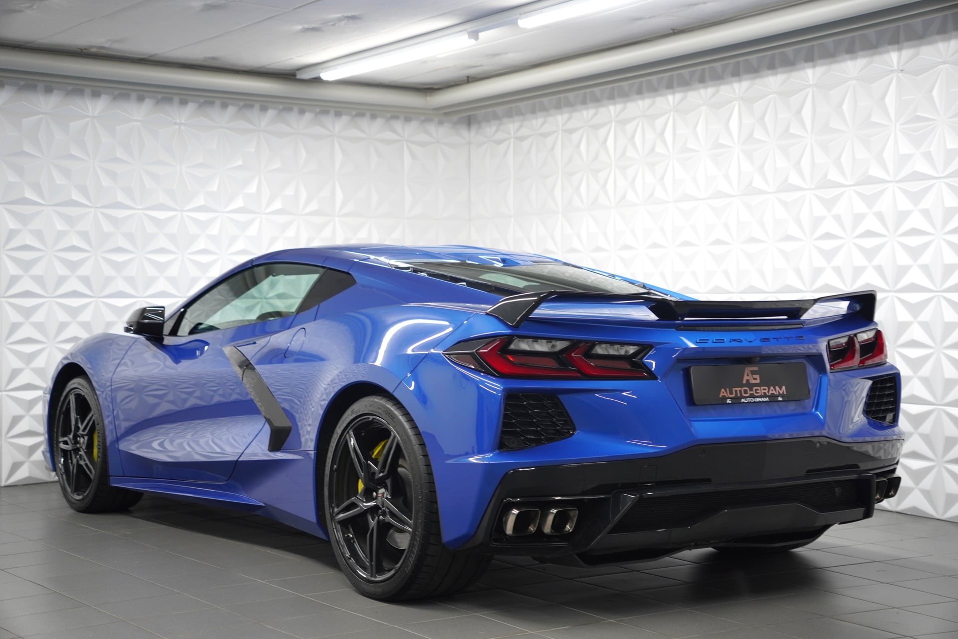 Chevrolet Corvette Convertible Stingray 3LT Automatic – Bild 3