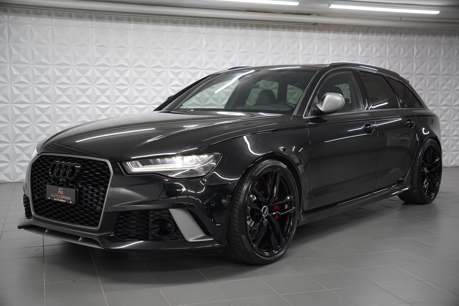 Audi RS6 Avant 4.0 TFSI V8 performance quattro