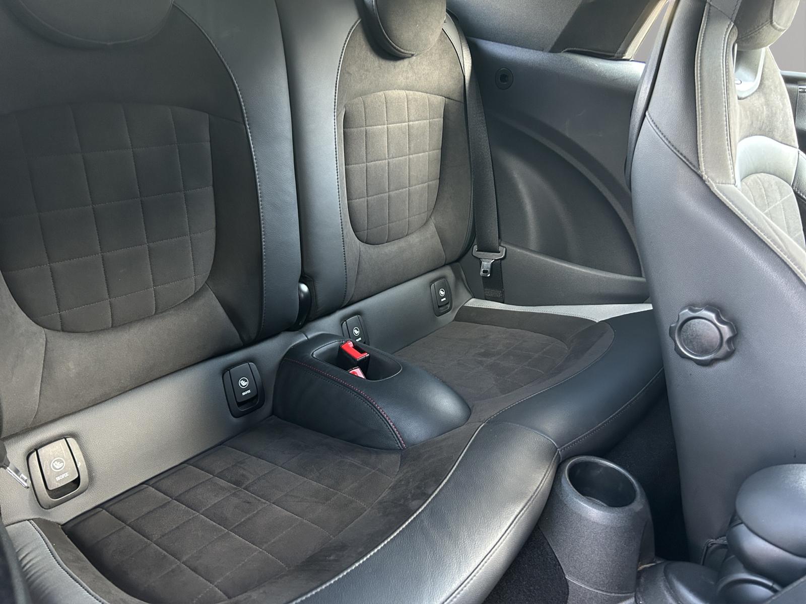 MINI Cooper John Cooper Works Steptronic – Bild 22