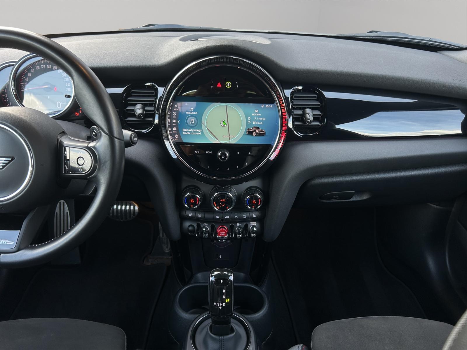MINI Cooper John Cooper Works Steptronic – Bild 17