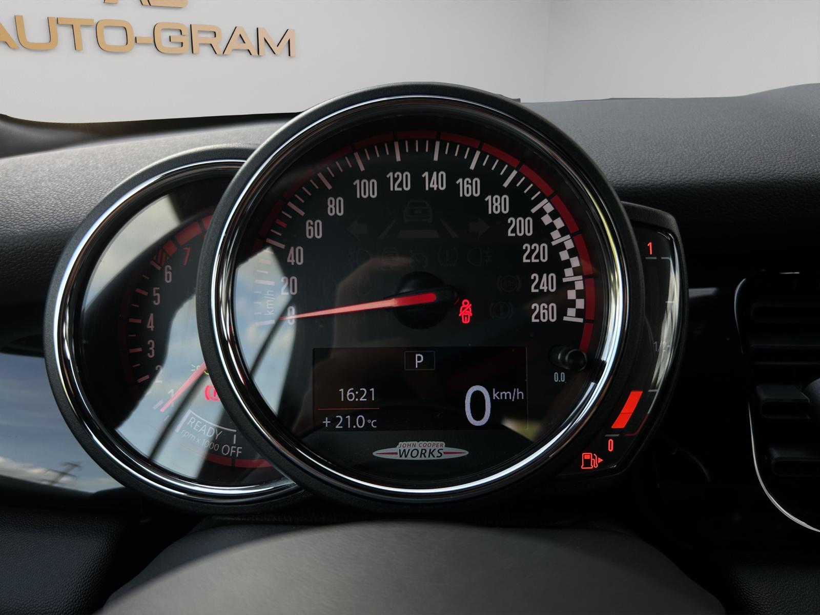 MINI Cooper John Cooper Works Steptronic – Bild 16