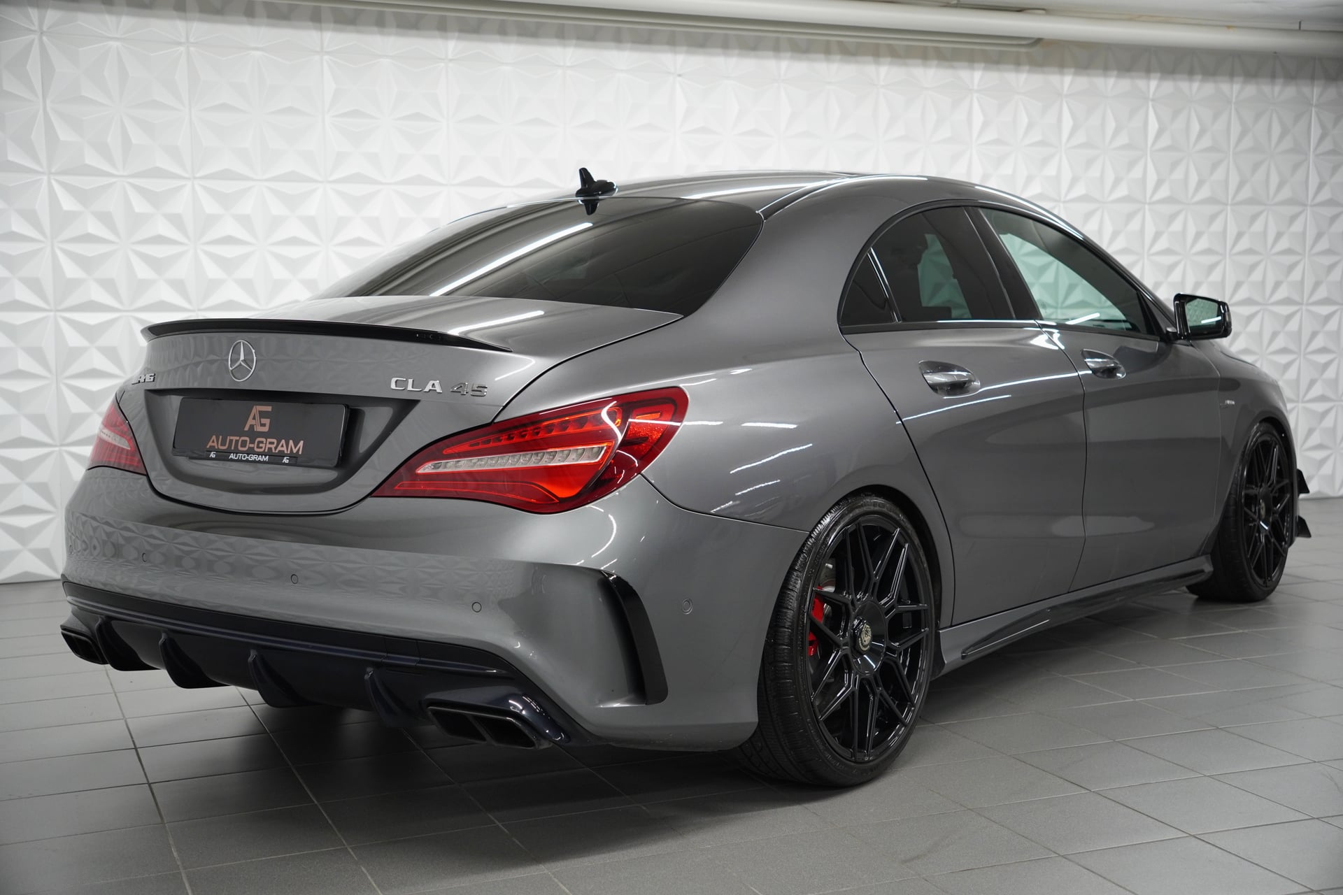 Mercedes-Benz CLA 45 AMG 4Matic Speedshift – Bild 5