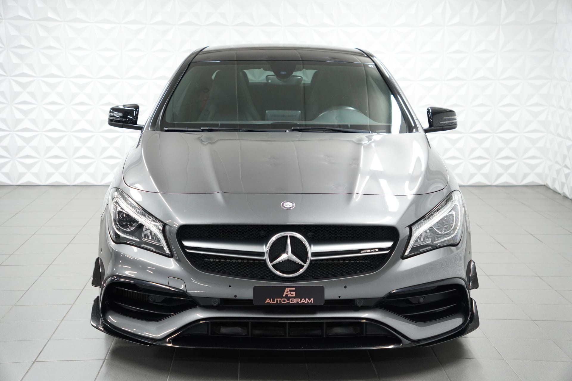 Mercedes-Benz CLA 45 AMG 4Matic Speedshift – Bild 8