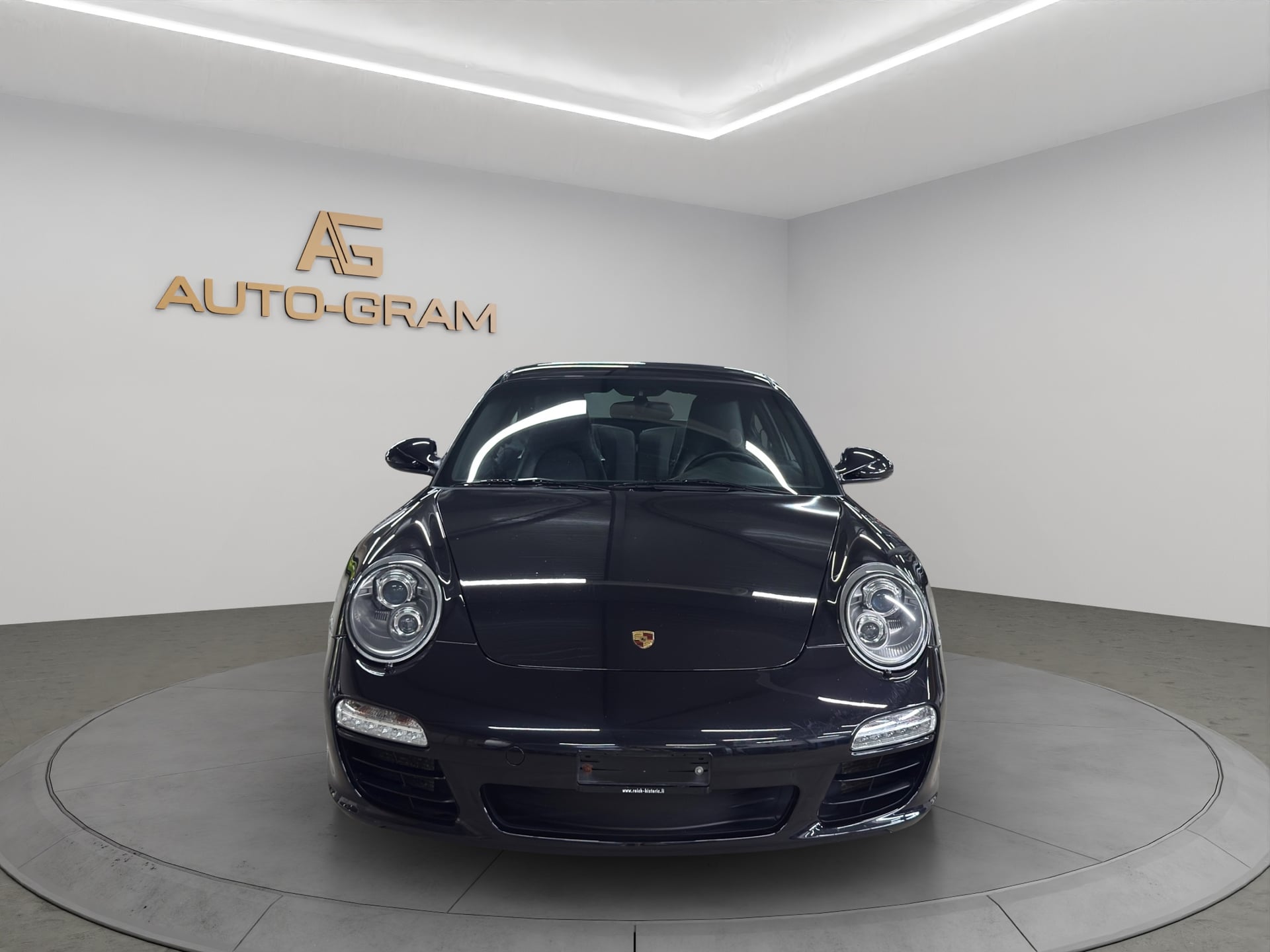 Porsche 911 Carrera 4 – Bild 8