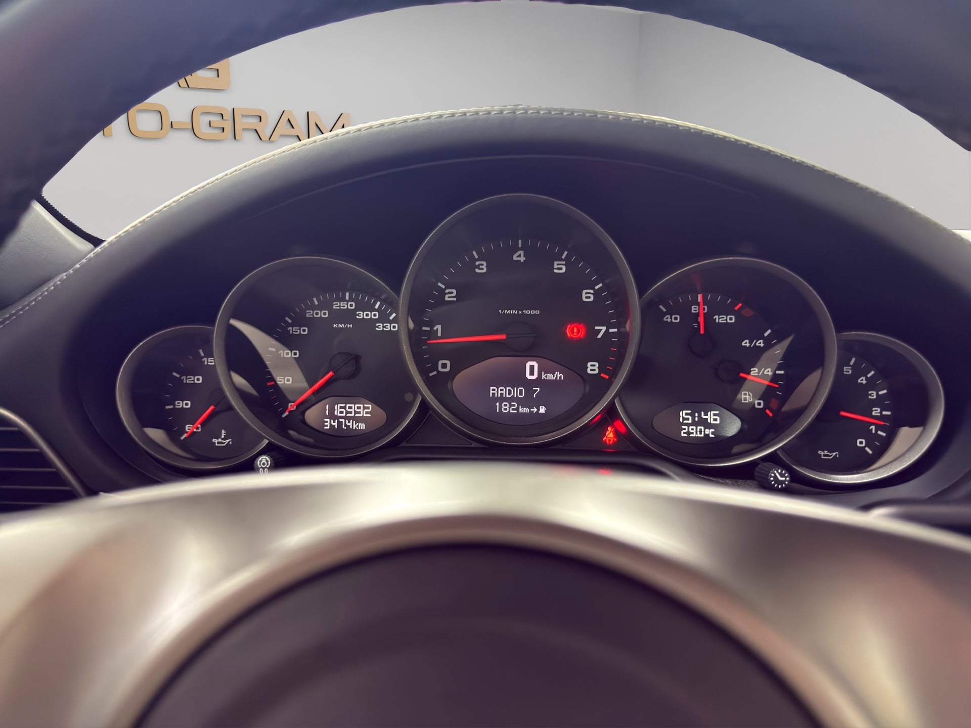 Porsche 911 Carrera 4 – Bild 16